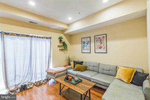 Townhouse For Rent - 1614 Cambridge Street #UNIT 2<br/> Philadelphia County, PHILADELPHIA, PA 19130