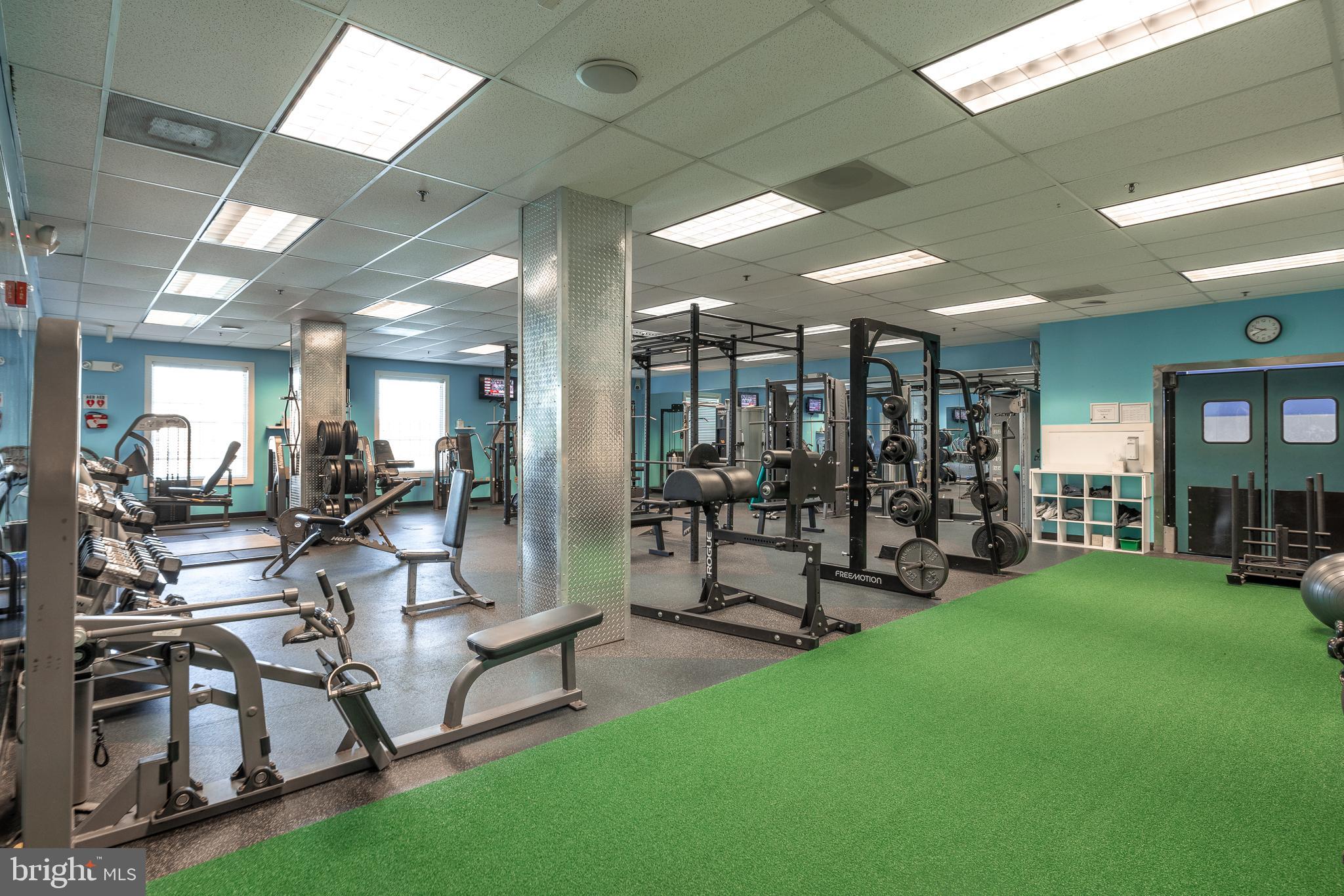 DOMINION VALLEY COUNTRY CLUB - Residential