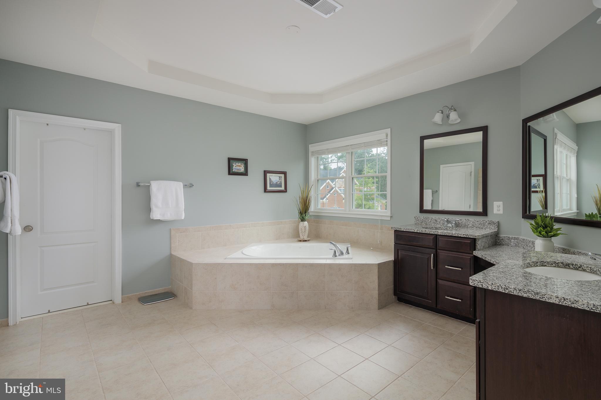 DOMINION VALLEY COUNTRY CLUB - Residential