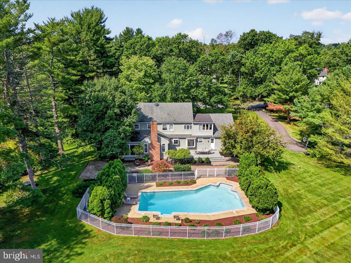 3 BLUE SPRUCE DRIVE