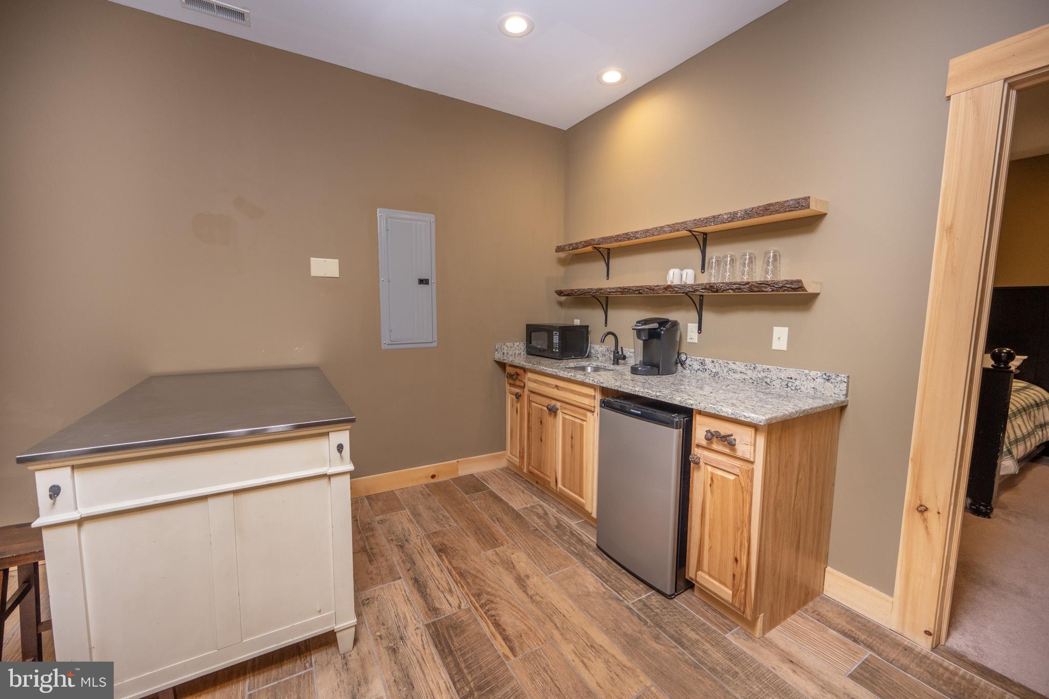 GRAVELLY RUN - Residential