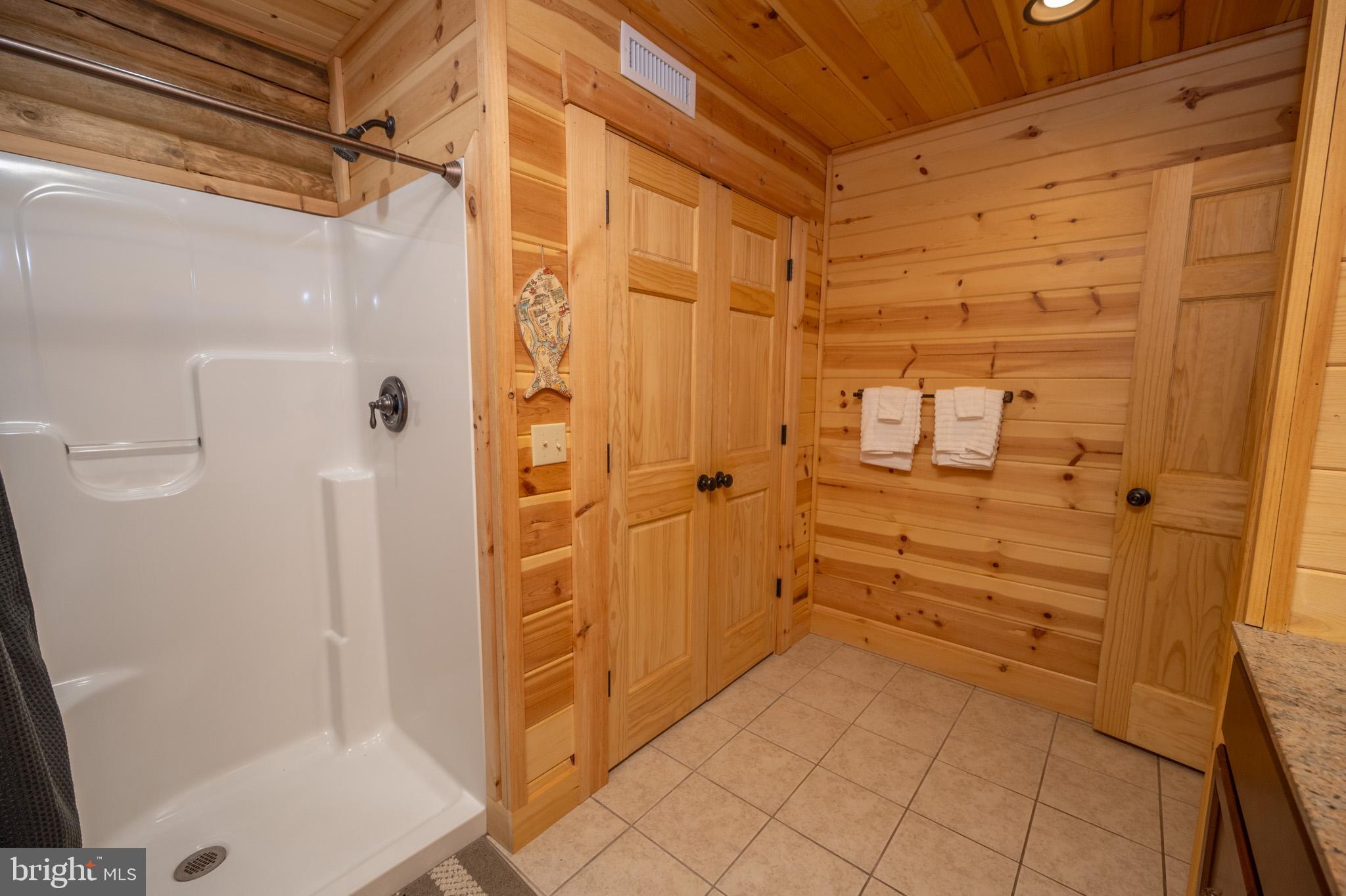 GRAVELLY RUN - Residential