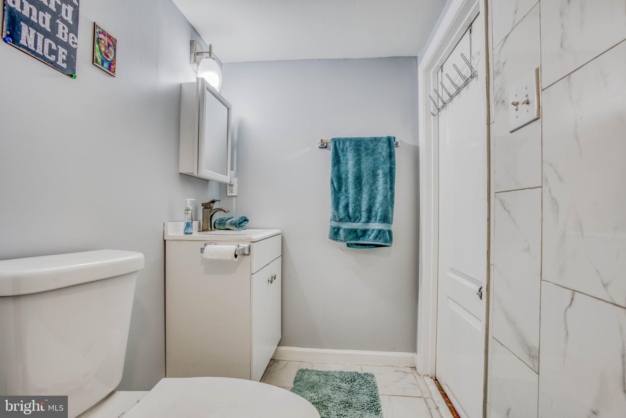 LAKE WALKER - Residential