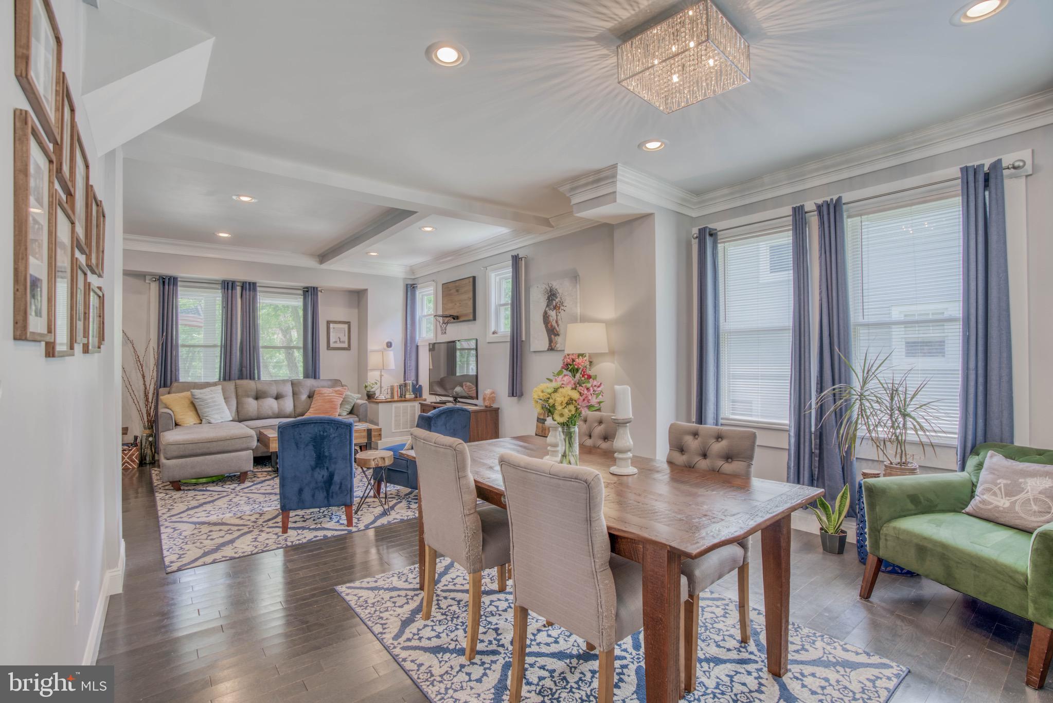 LAKE WALKER - Residential