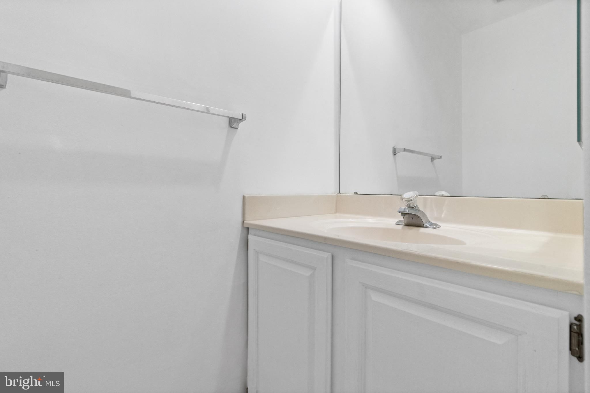 CEDARSIDE FARM - Residential