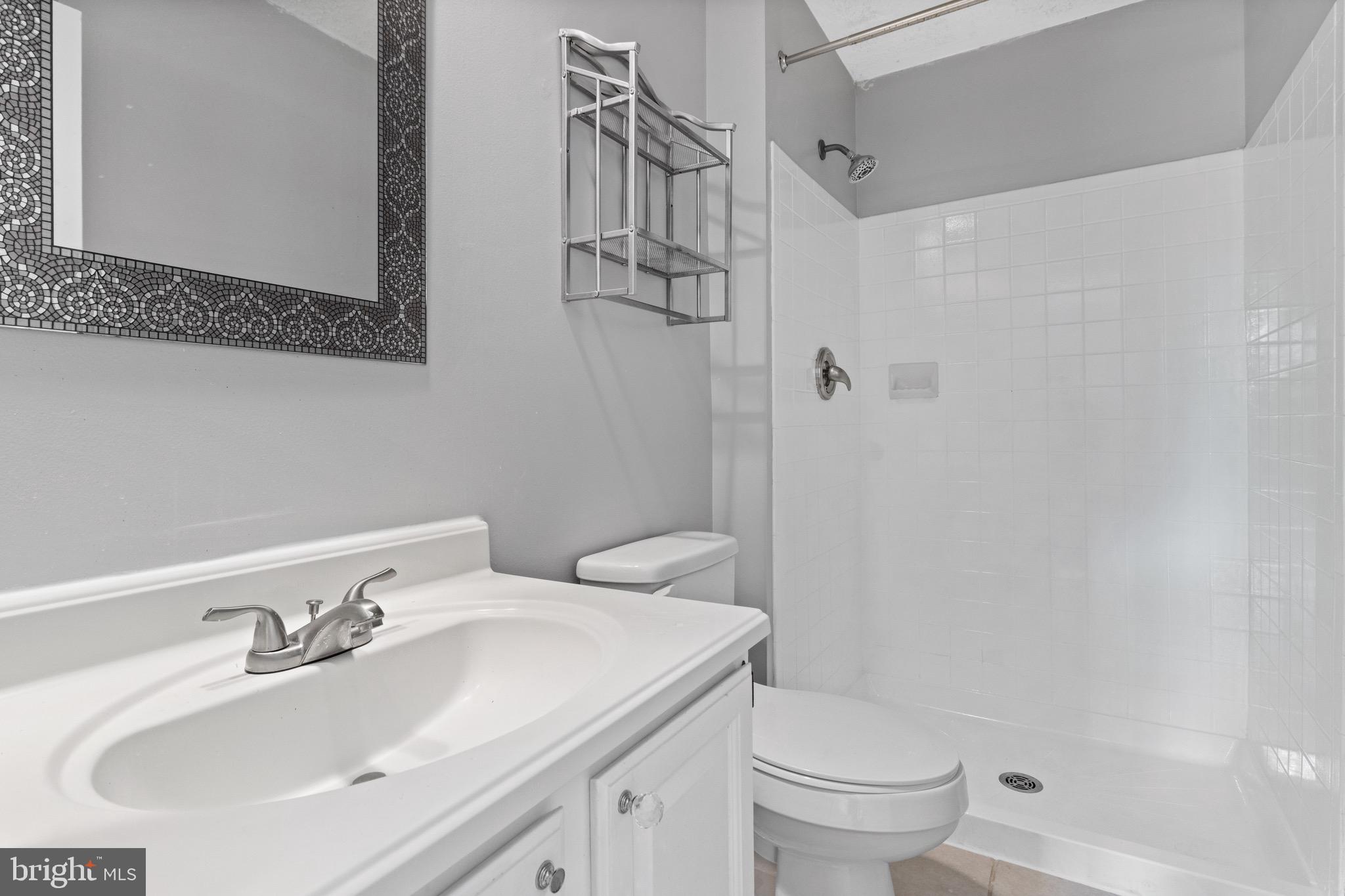 CEDARSIDE FARM - Residential