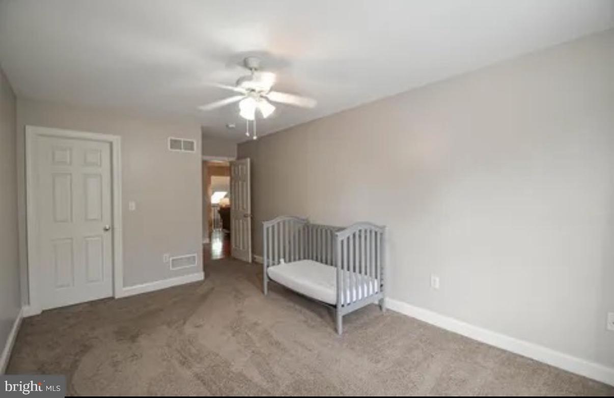 STRATTON CHASE - Residential