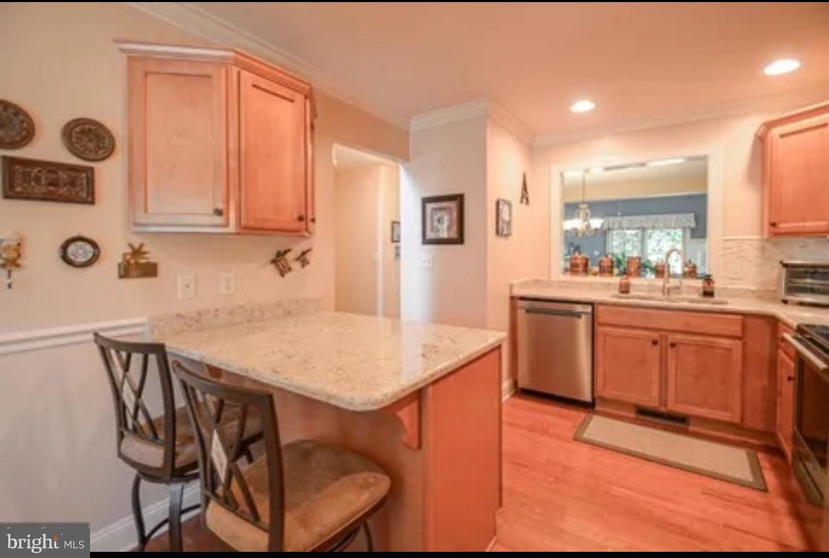 STRATTON CHASE - Residential