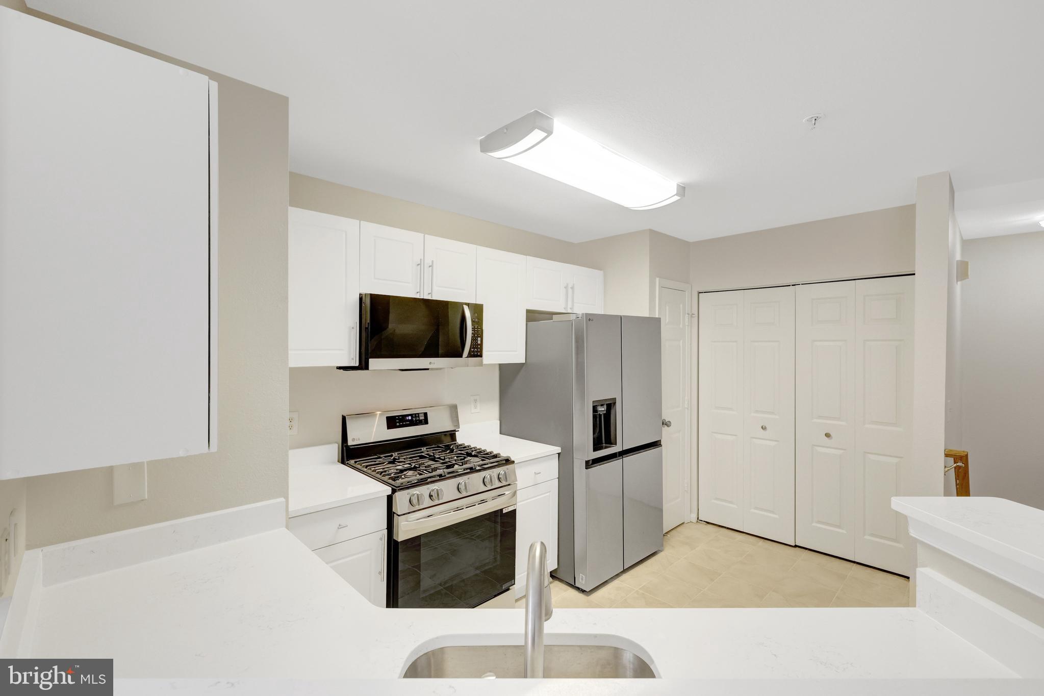 GATES OF FAIR LAKES - Residential