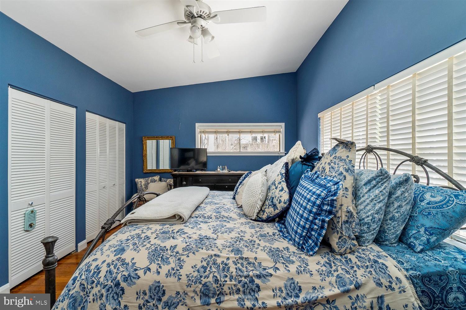 CAVES PARK - Residential