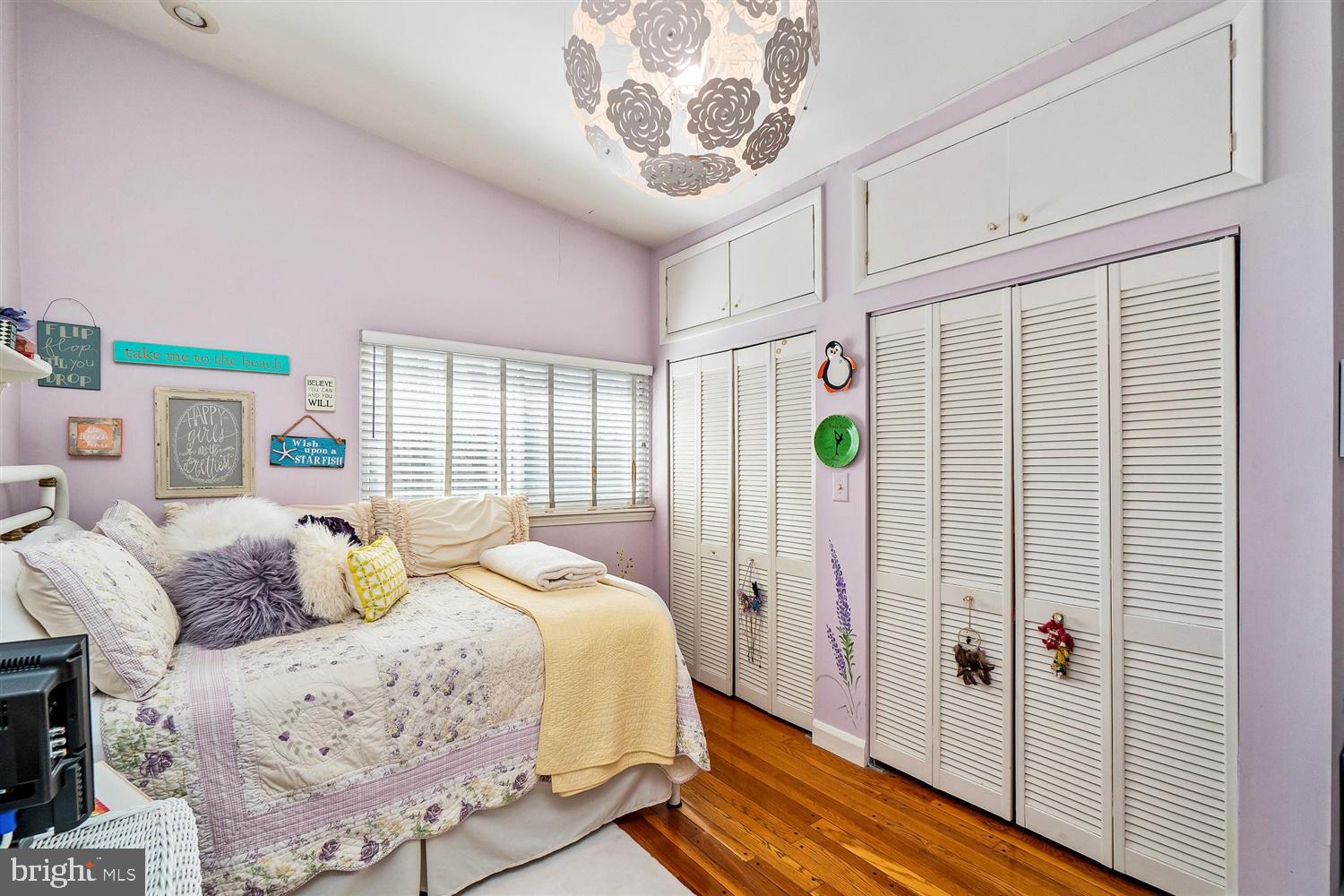 CAVES PARK - Residential