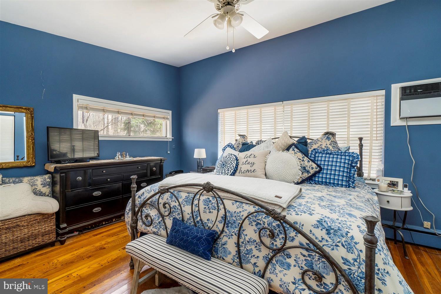 CAVES PARK - Residential