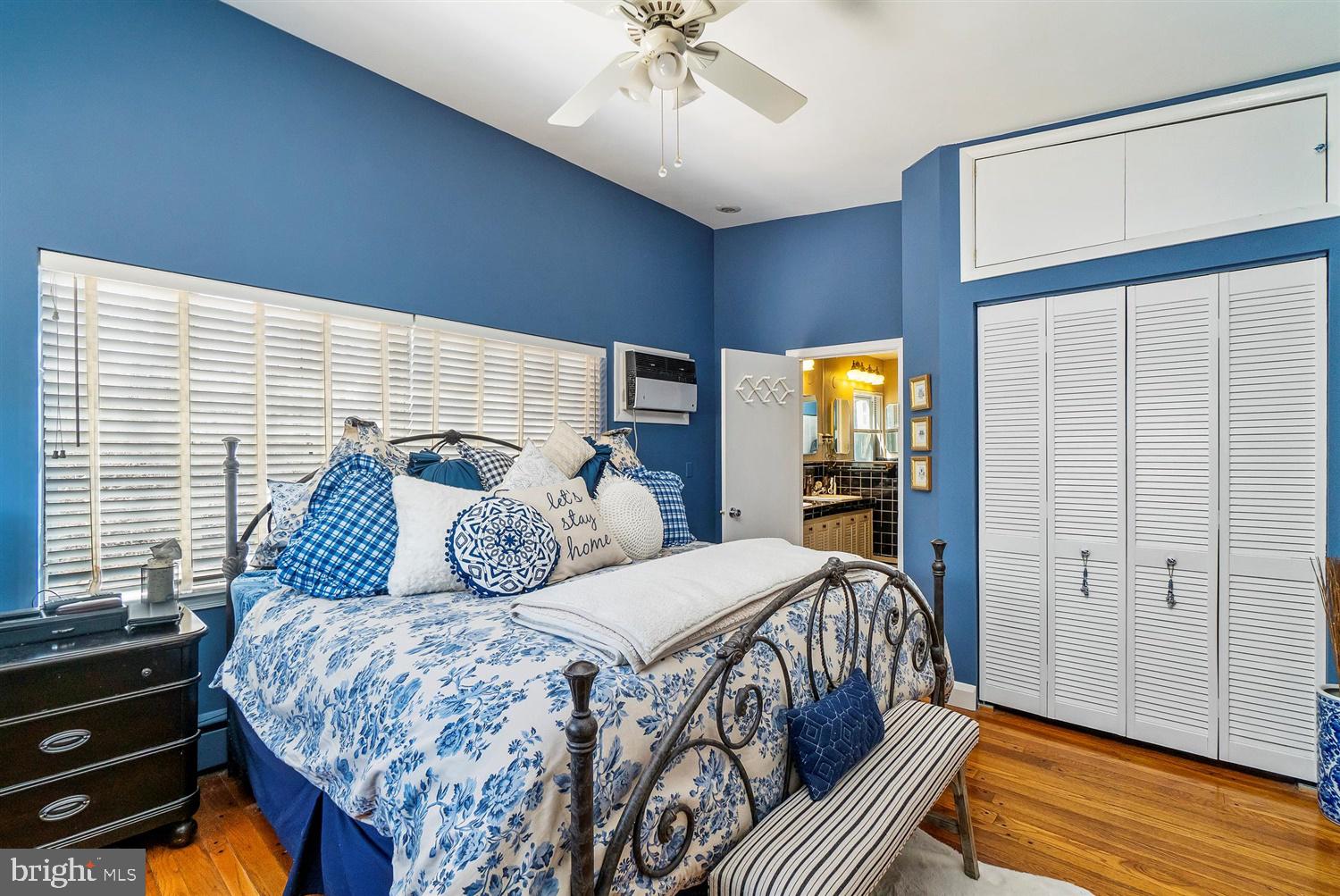 CAVES PARK - Residential