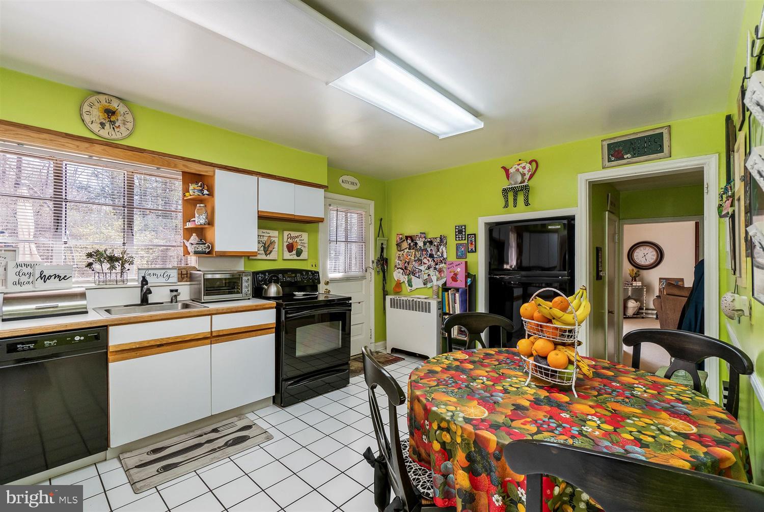 CAVES PARK - Residential