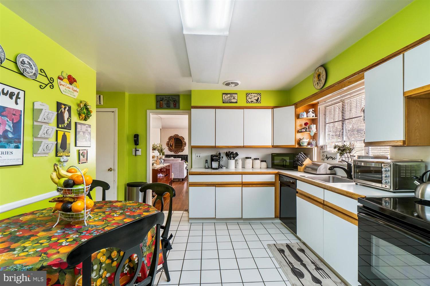 CAVES PARK - Residential