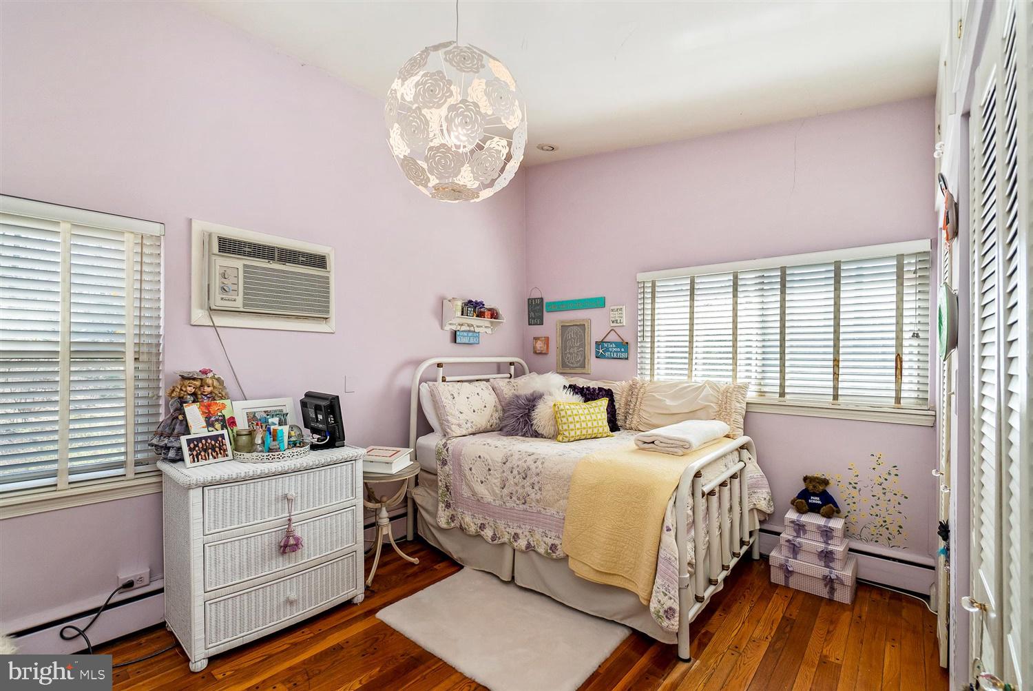 CAVES PARK - Residential