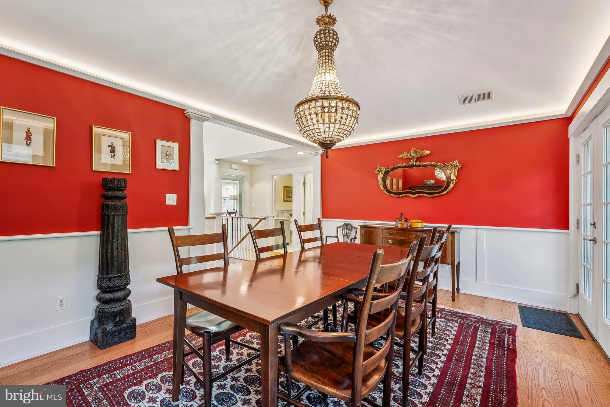 RIVERCREST - Residential