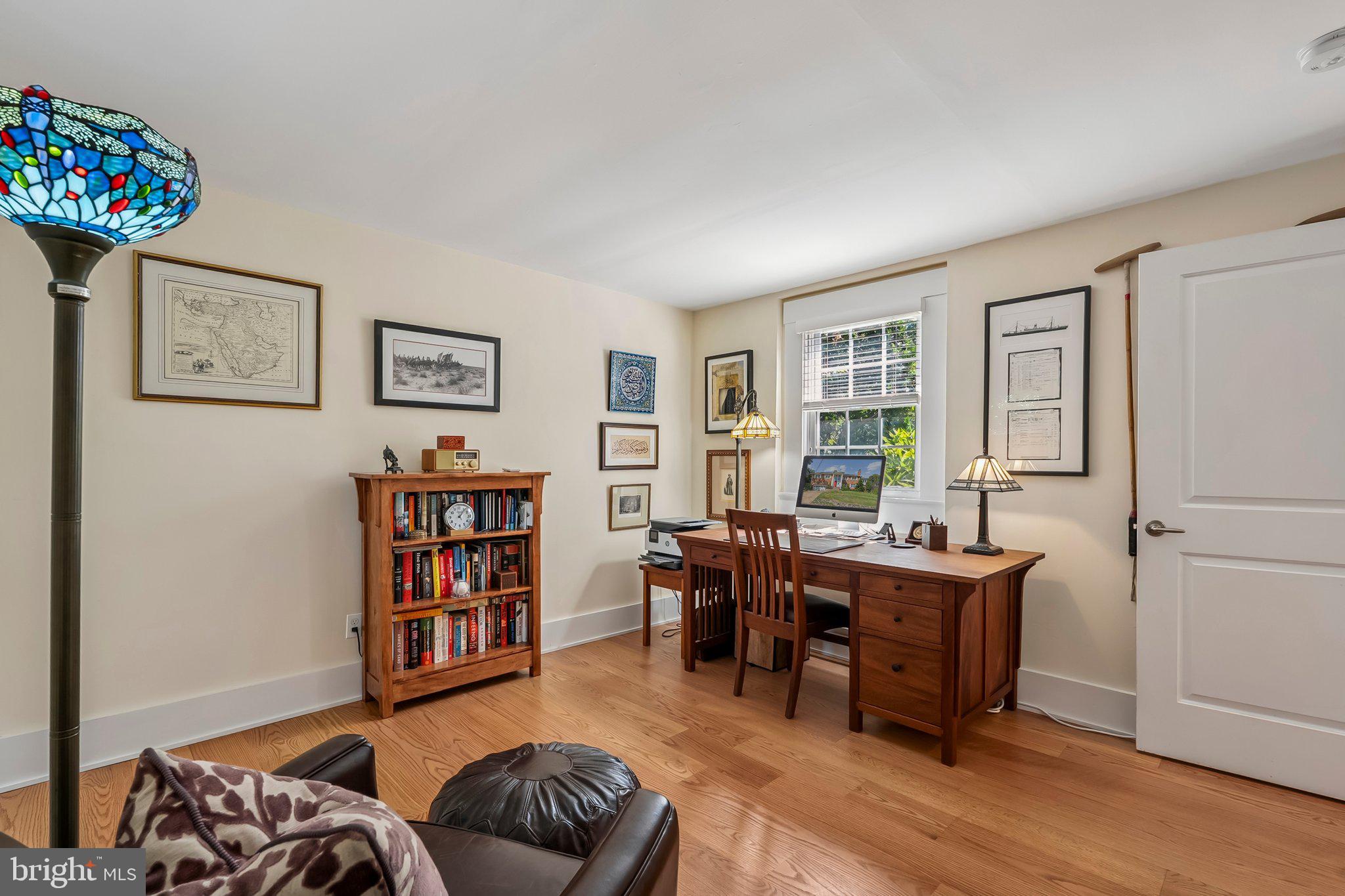 RIVERCREST - Residential