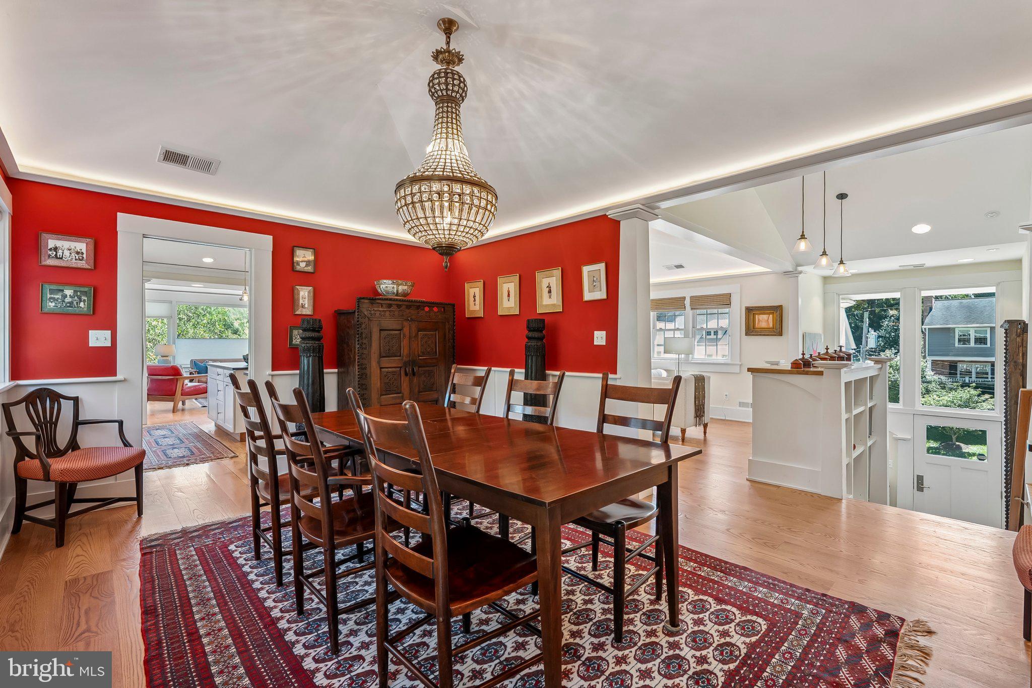 RIVERCREST - Residential