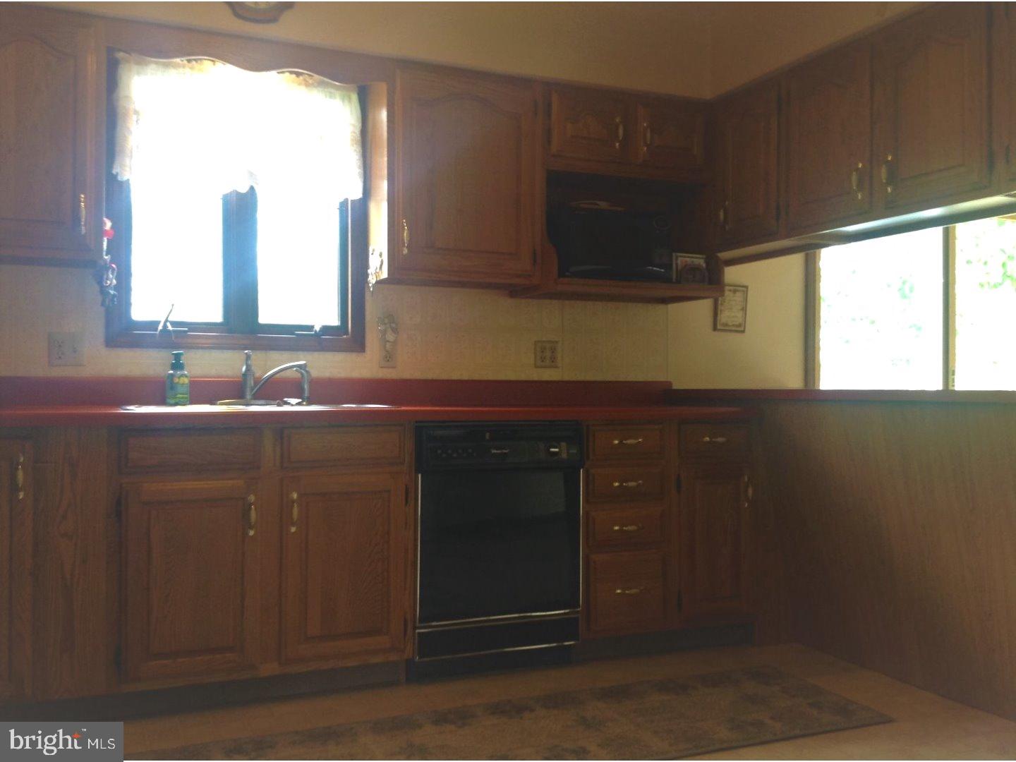 LAKE WYNONAH - Residential