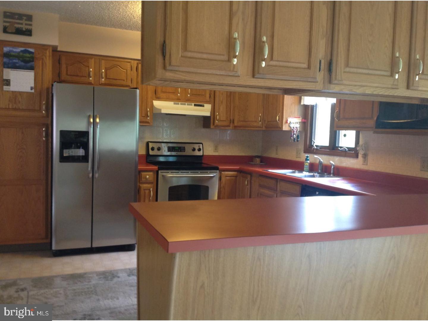 LAKE WYNONAH - Residential