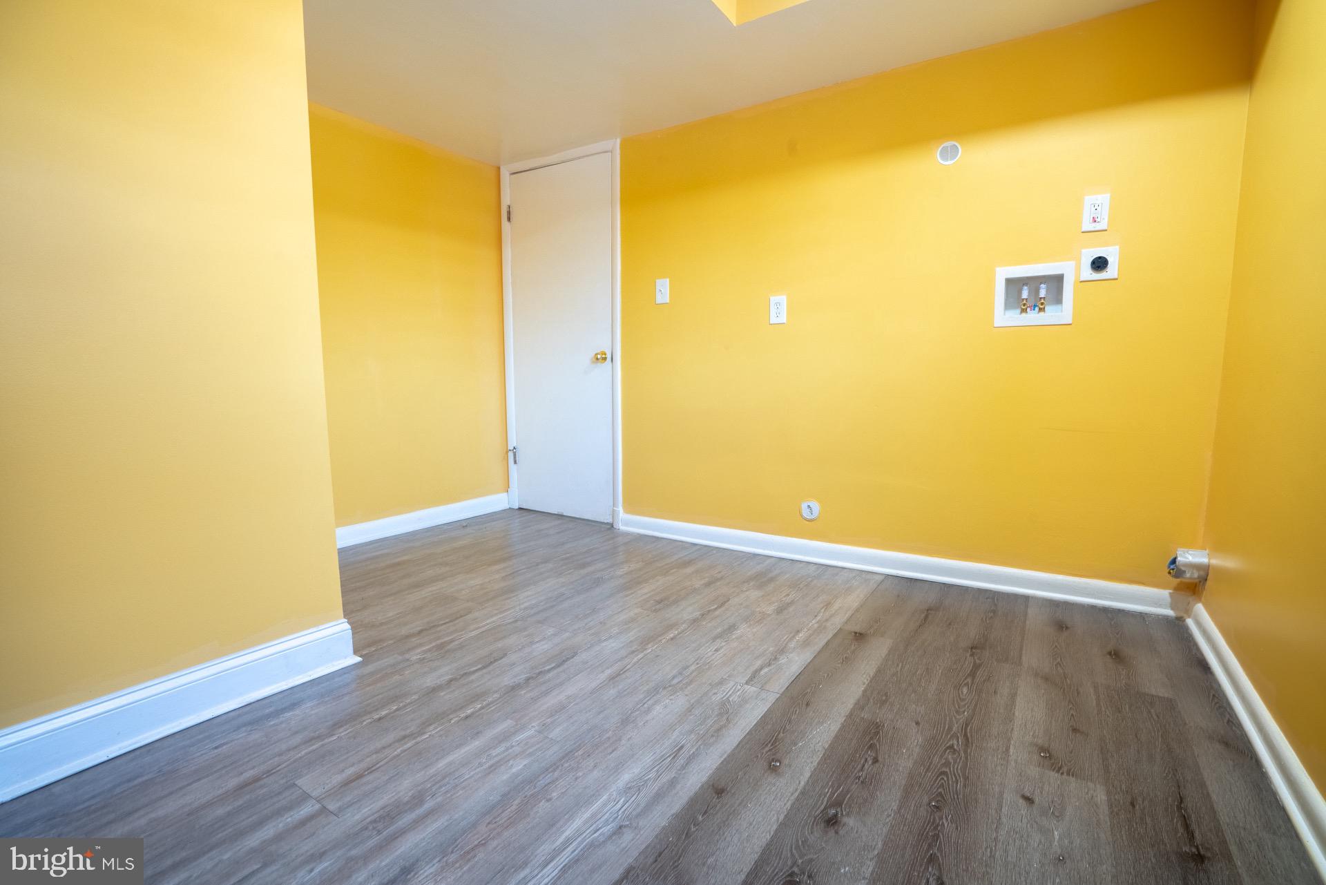 TAYLOR GARDENS - Residential