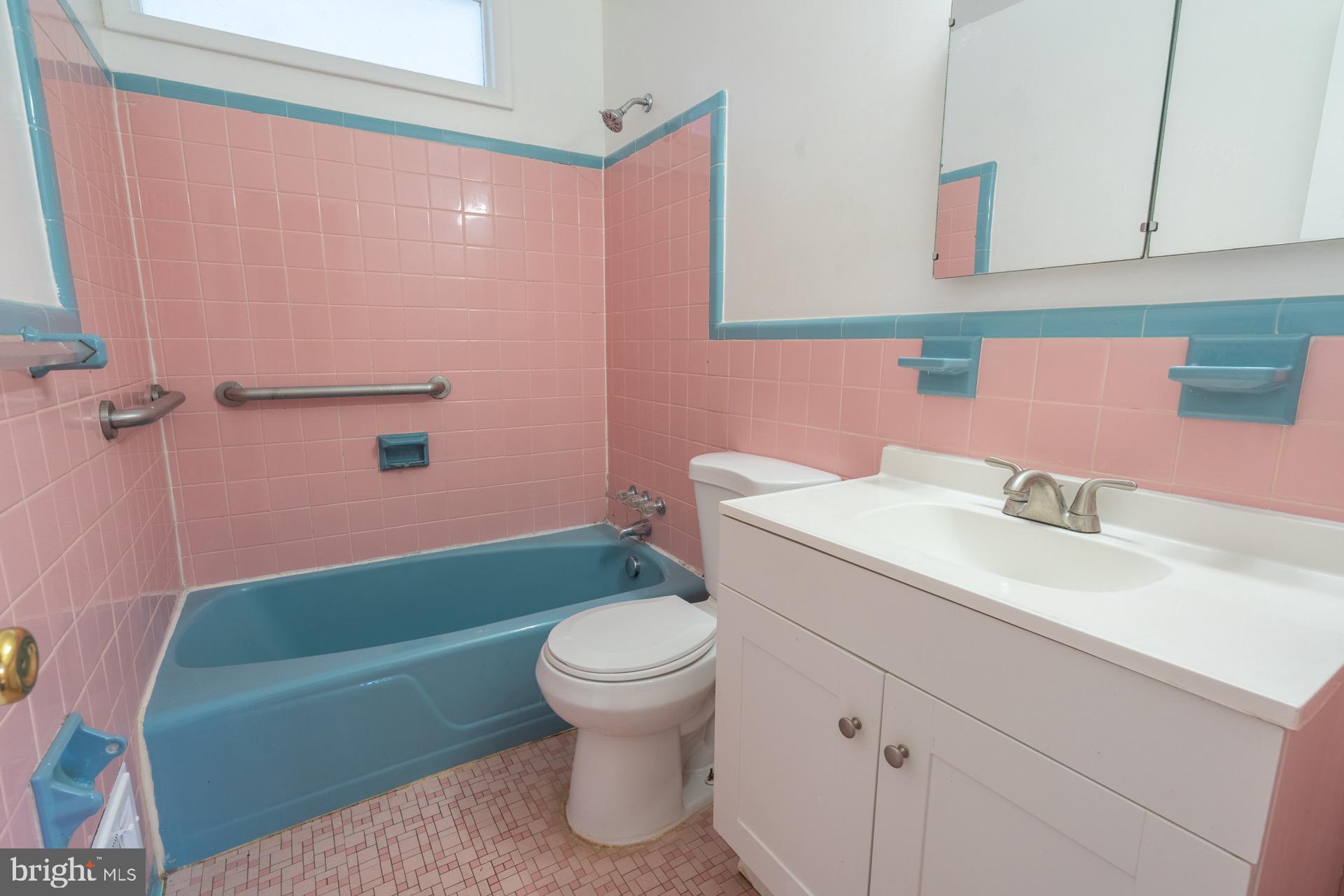 TAYLOR GARDENS - Residential