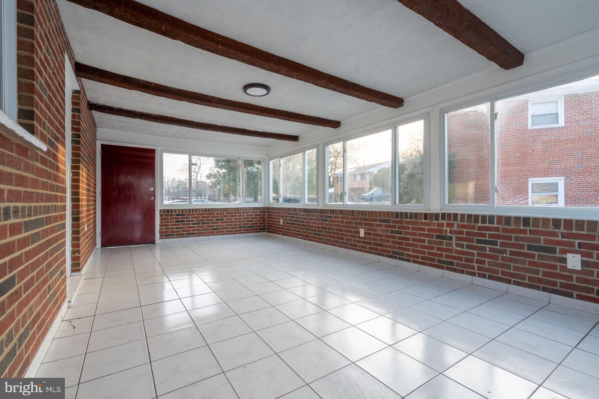 TAYLOR GARDENS - Residential