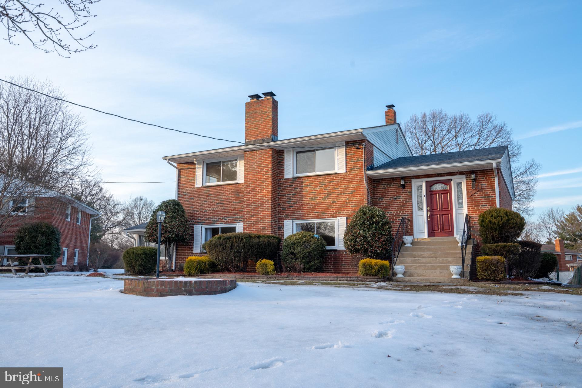 TAYLOR GARDENS - Residential