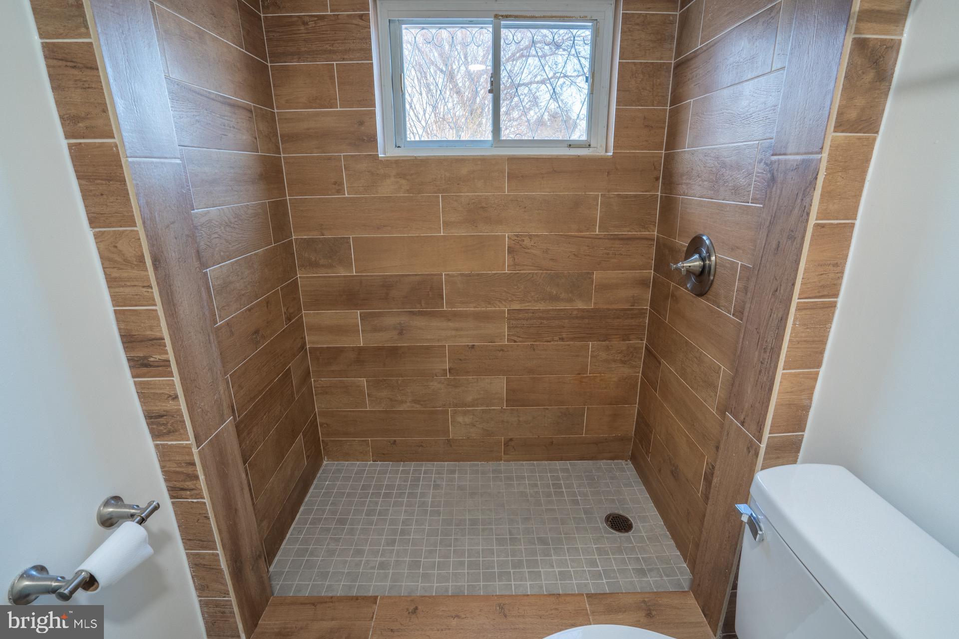 TAYLOR GARDENS - Residential