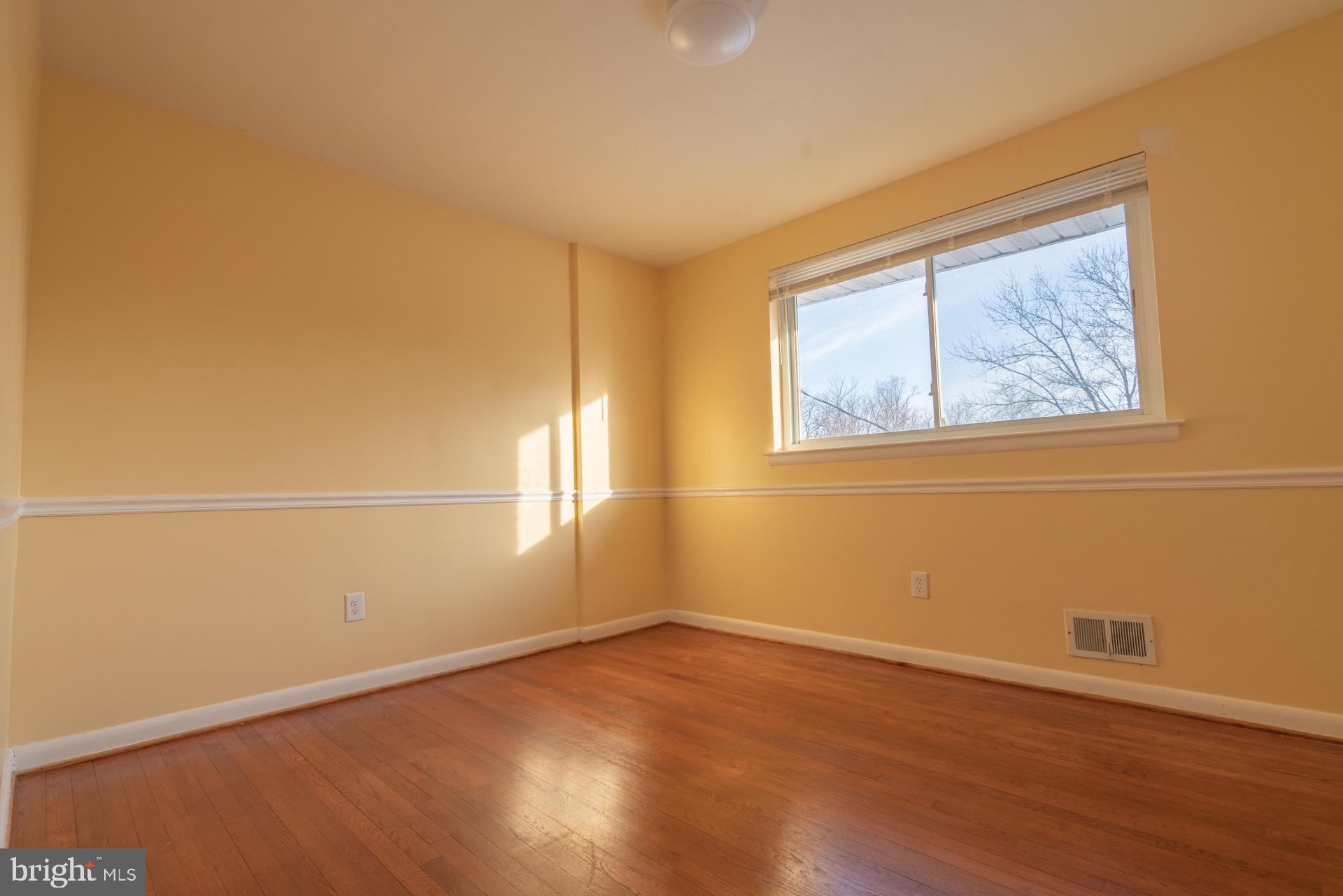 TAYLOR GARDENS - Residential