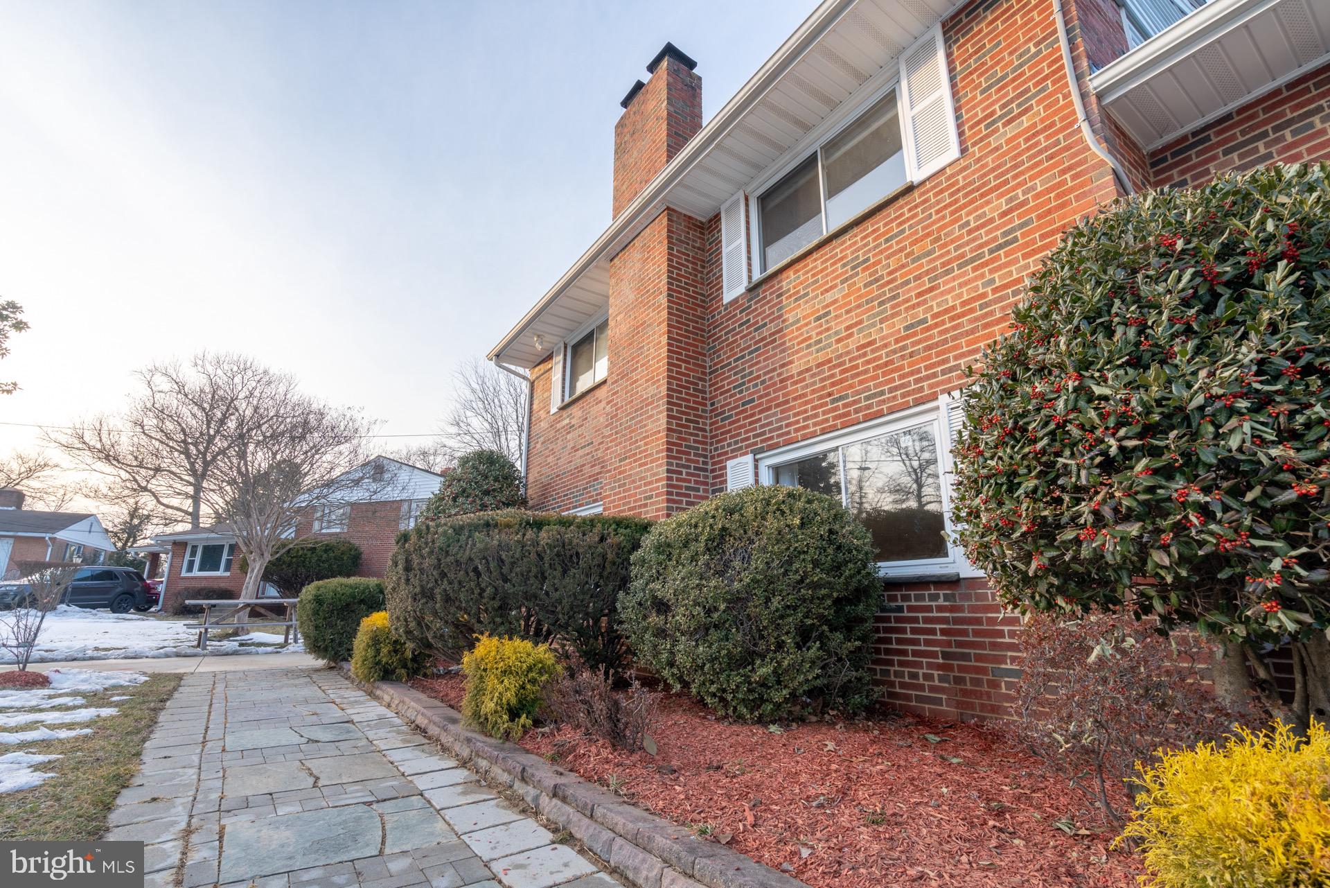 TAYLOR GARDENS - Residential