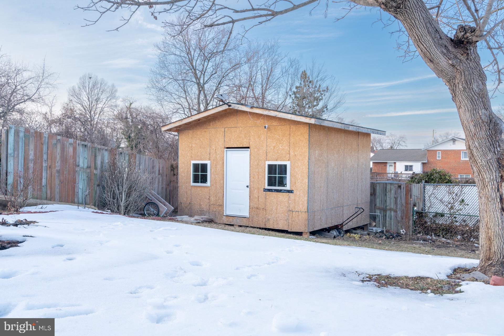 TAYLOR GARDENS - Residential