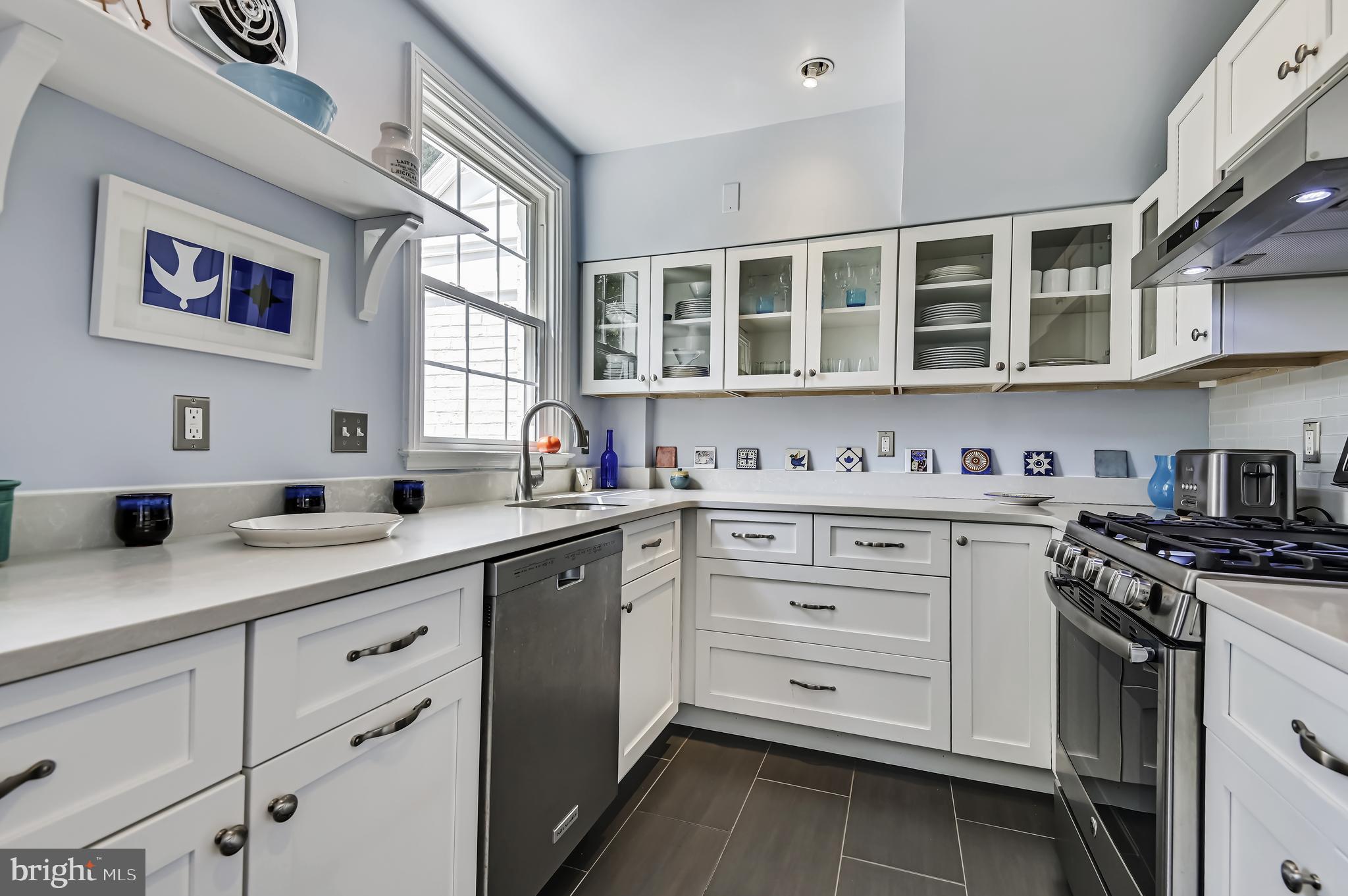 KNOLLWOOD - Residential