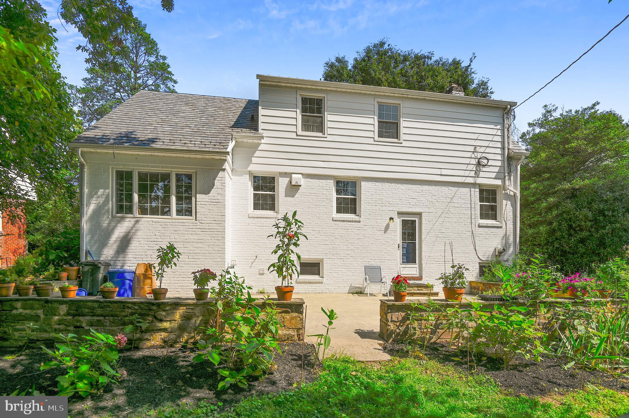 KNOLLWOOD - Residential