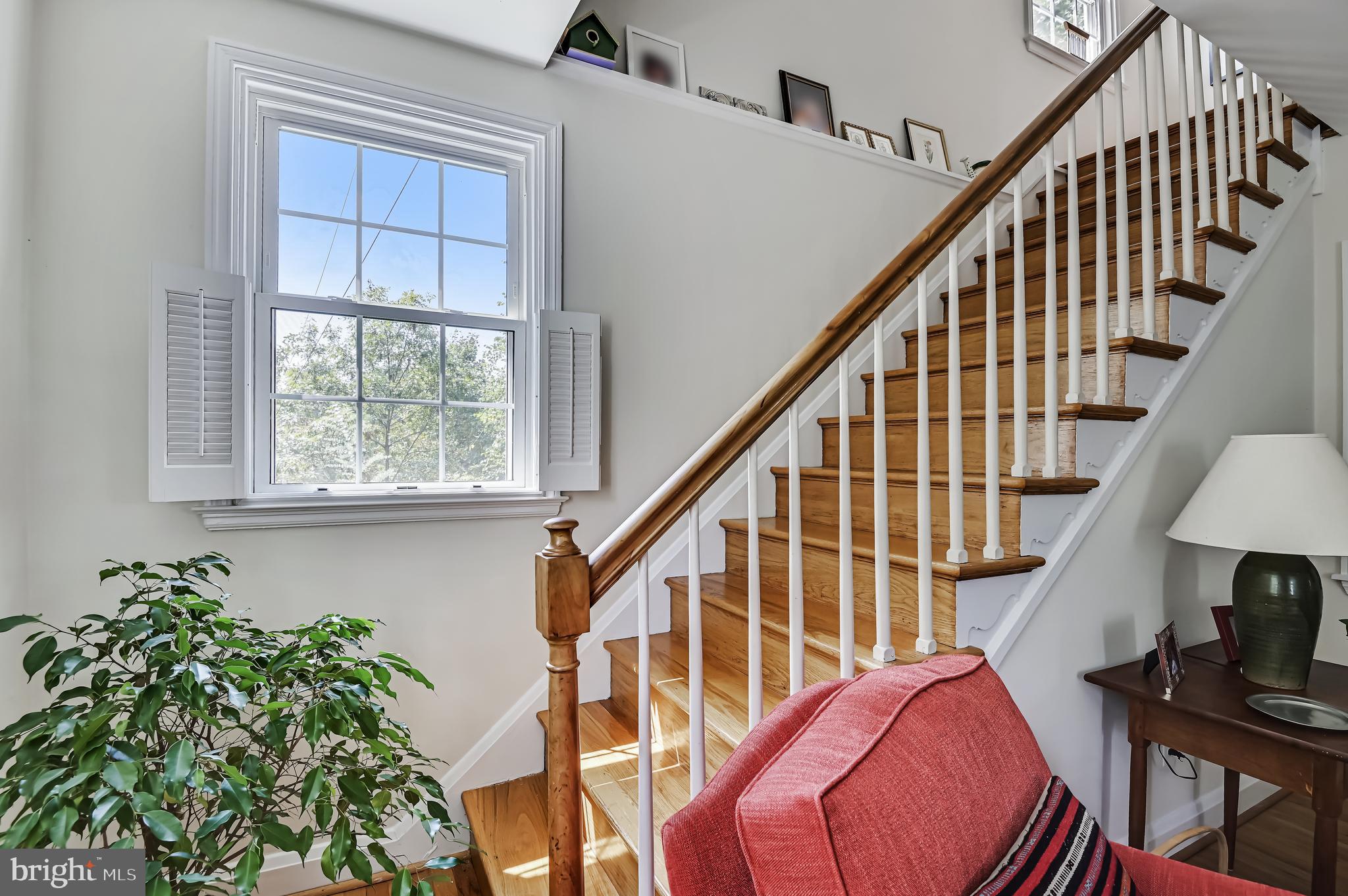 KNOLLWOOD - Residential