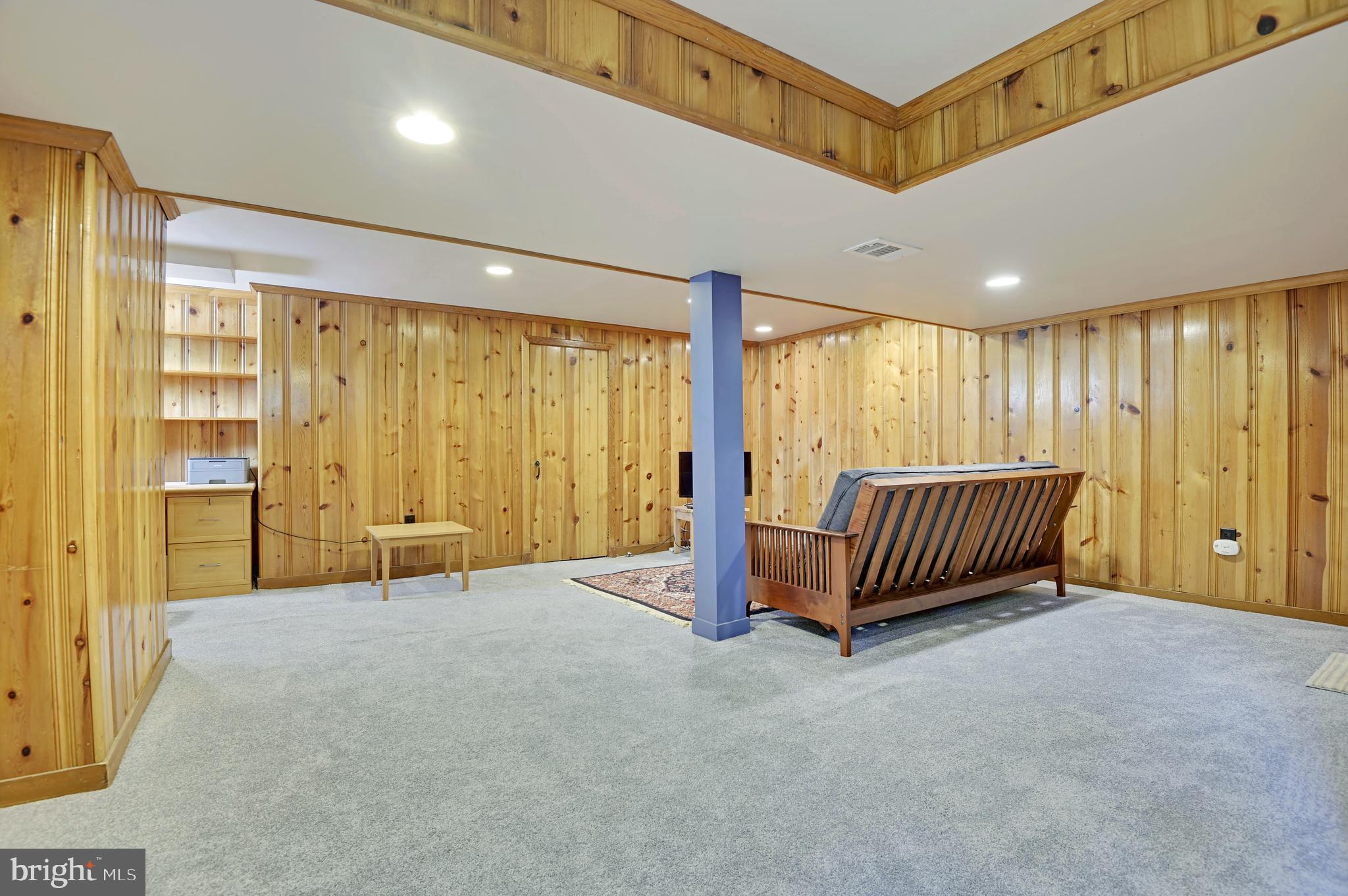 KNOLLWOOD - Residential