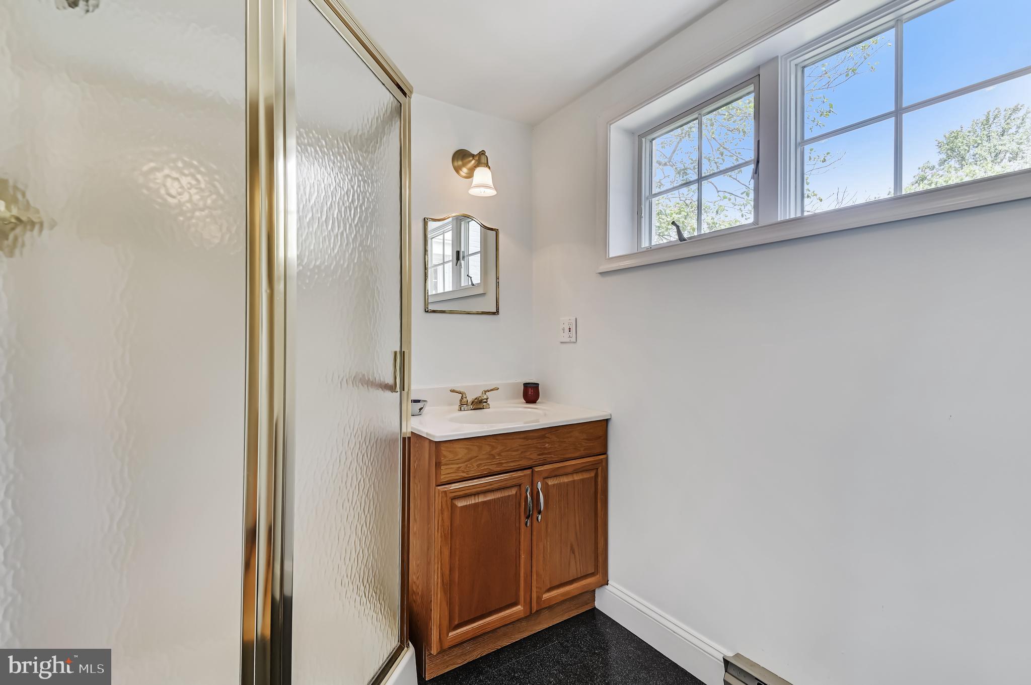 KNOLLWOOD - Residential