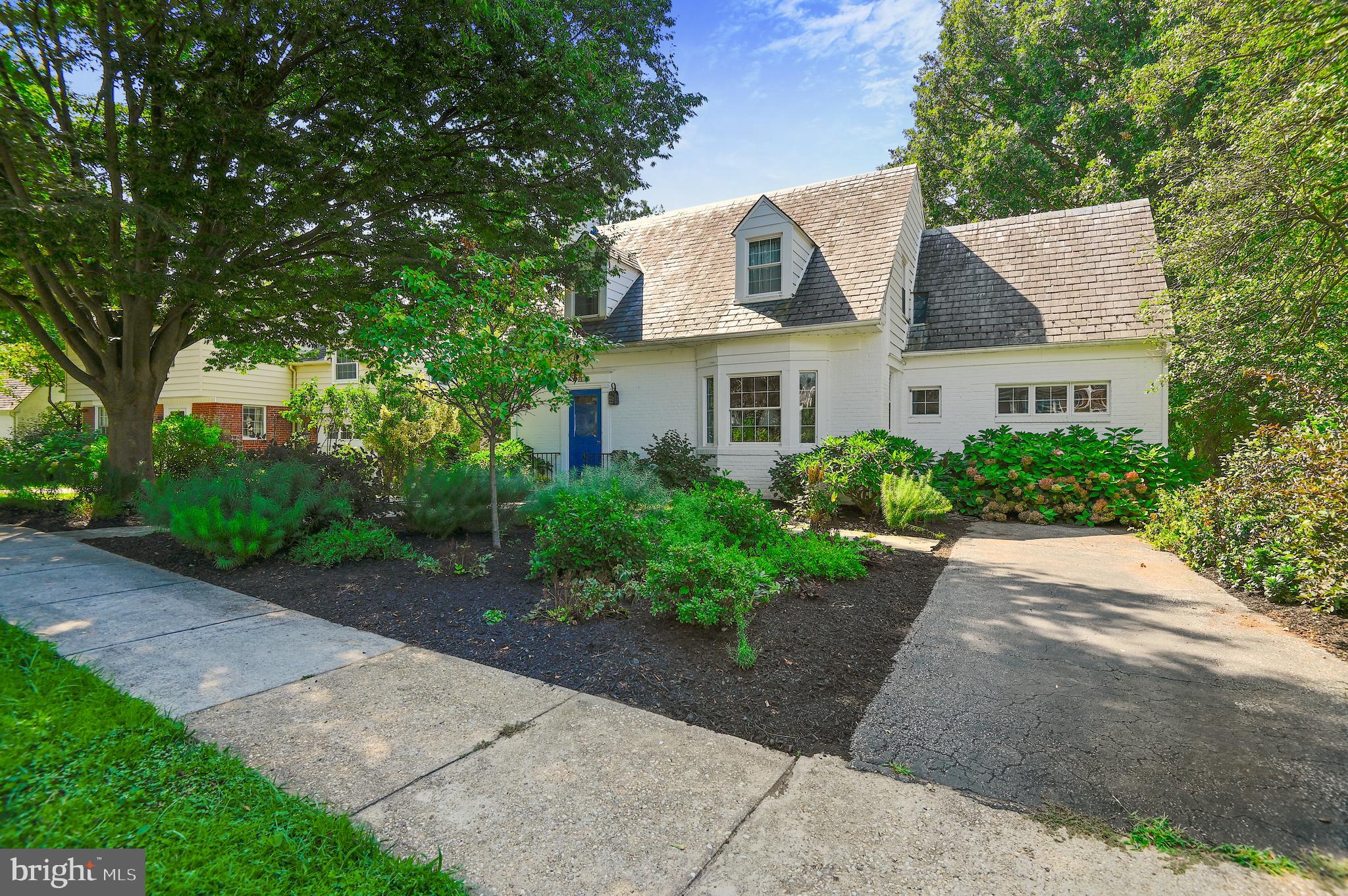 KNOLLWOOD - Residential