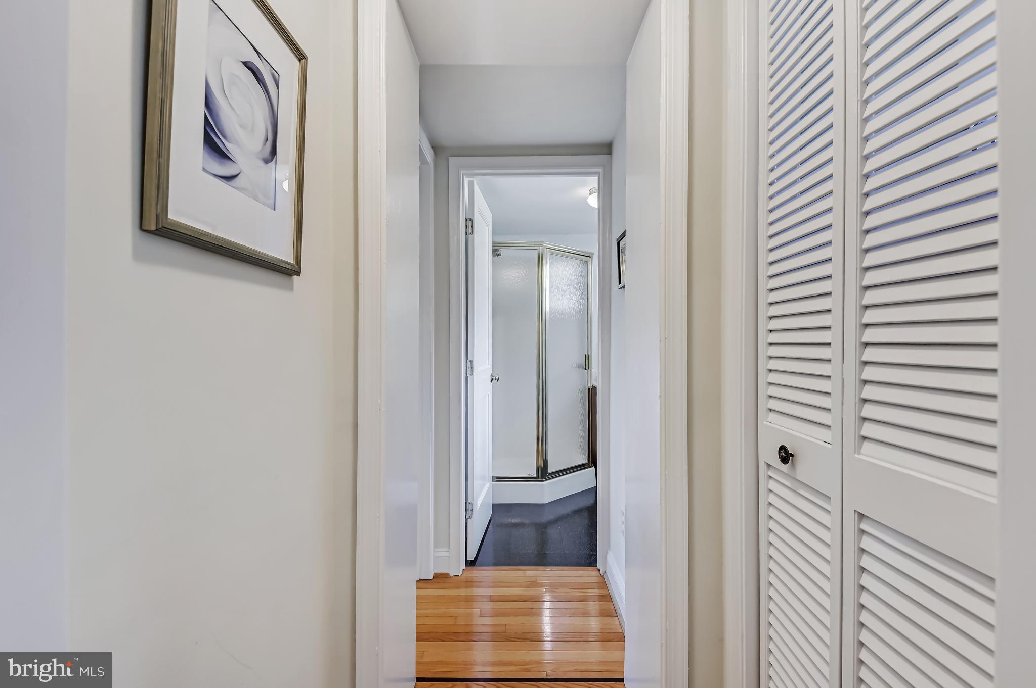 KNOLLWOOD - Residential