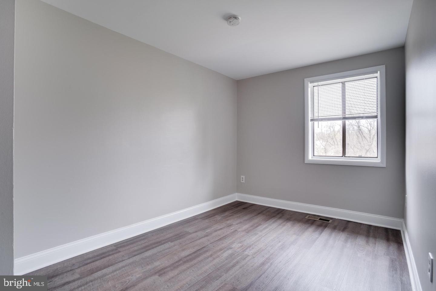 VILLAGE OF OWEN BROWN - Residential Lease