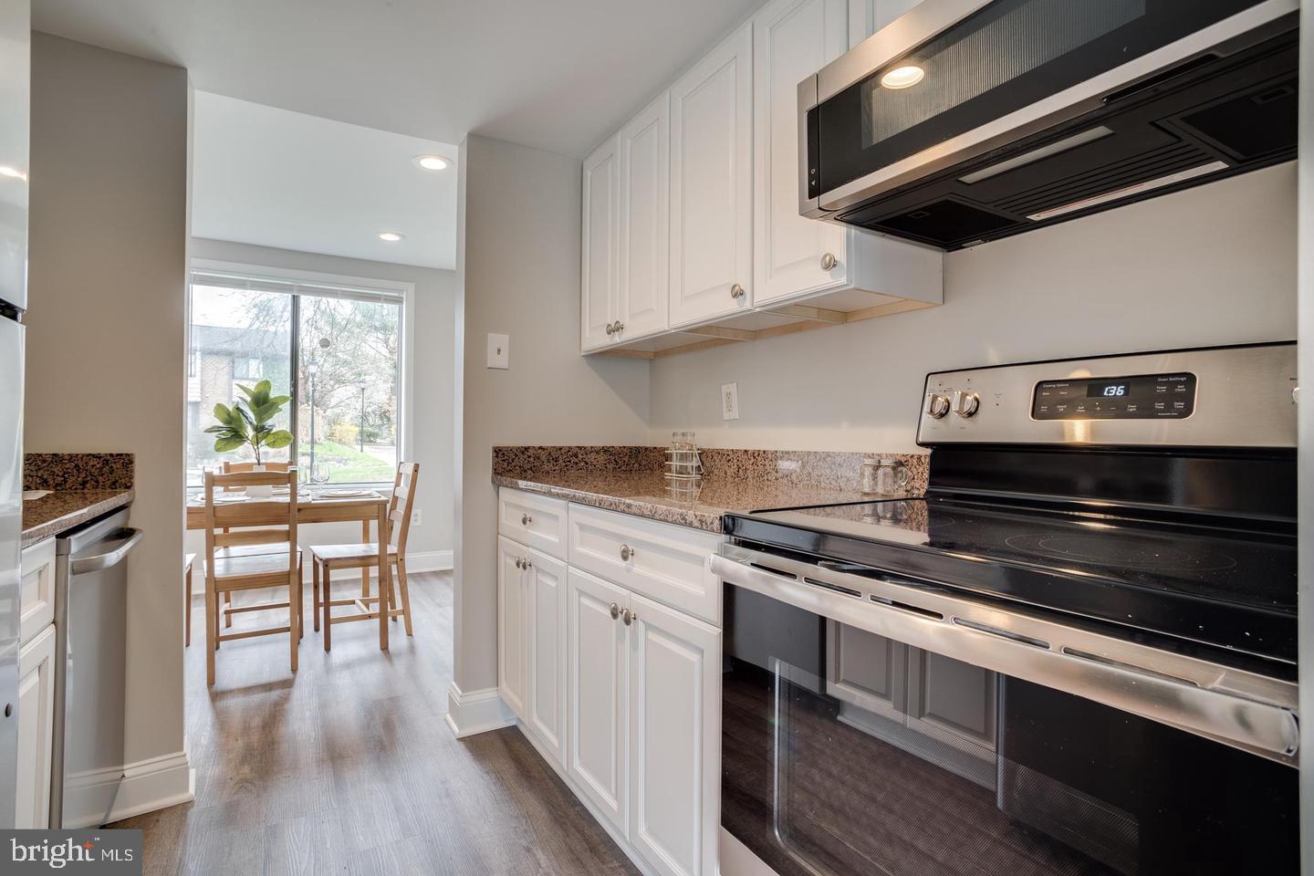 VILLAGE OF OWEN BROWN - Residential Lease