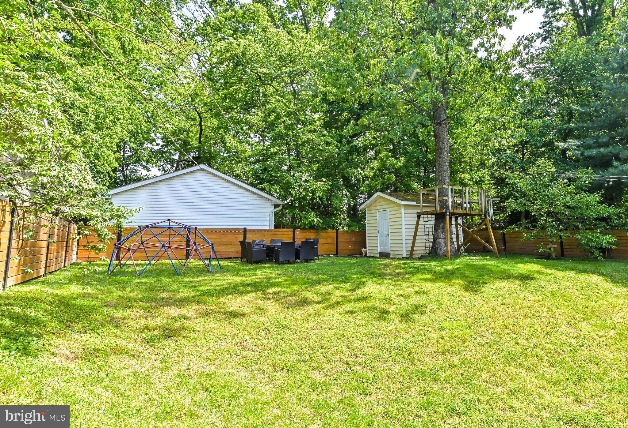 KINGCREST - Residential Lease