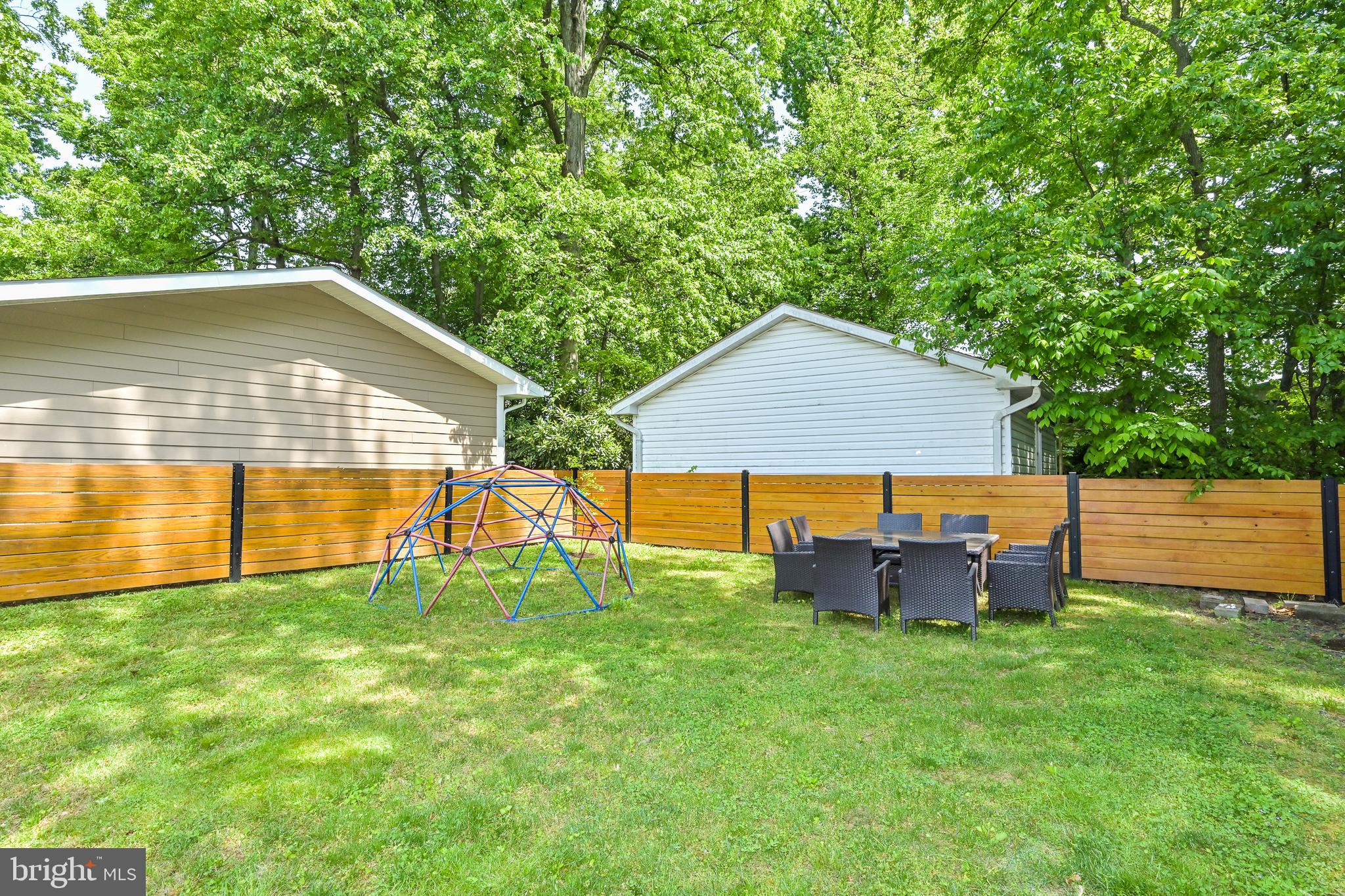 KINGCREST - Residential Lease