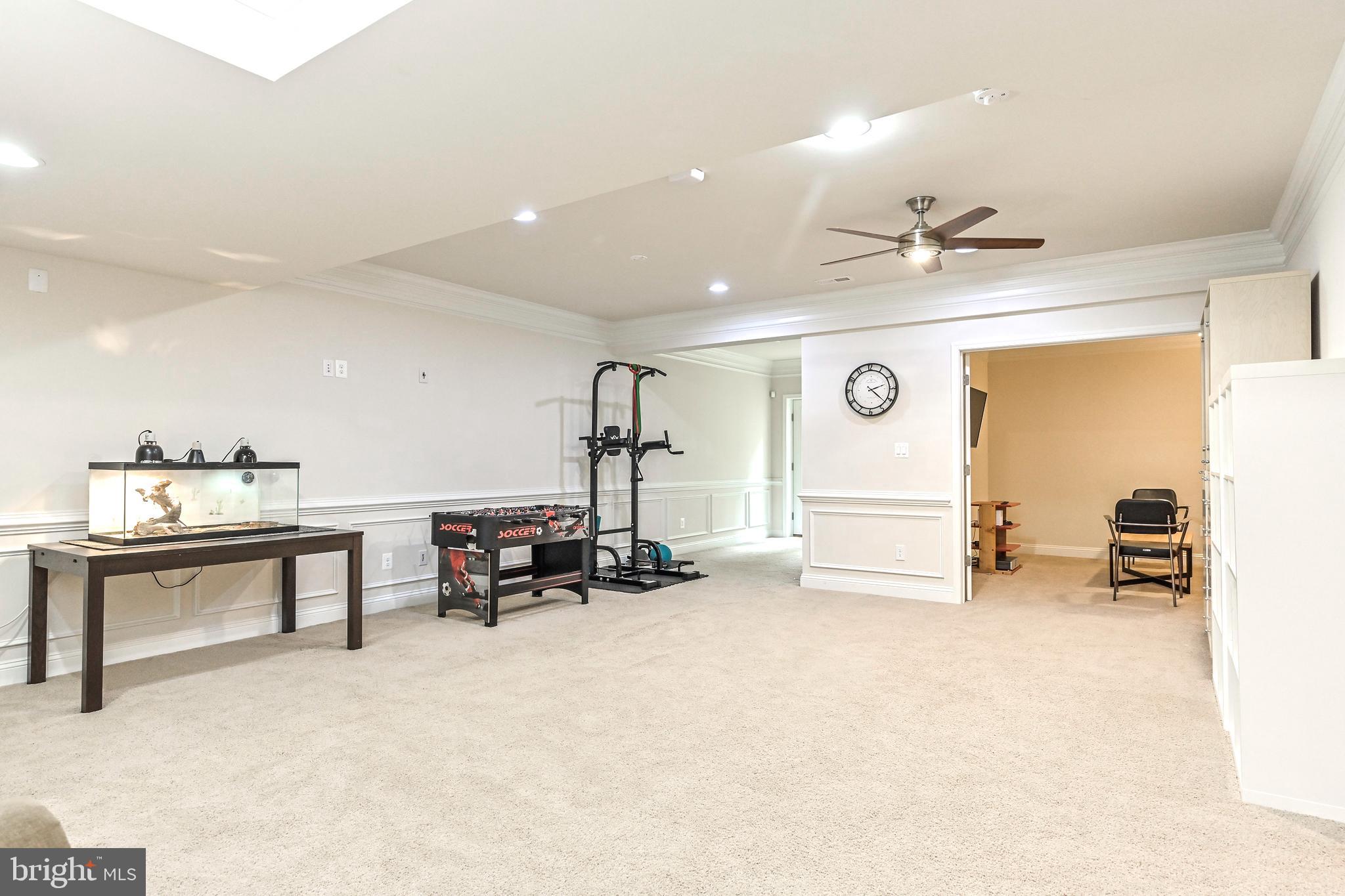 KINGCREST - Residential Lease