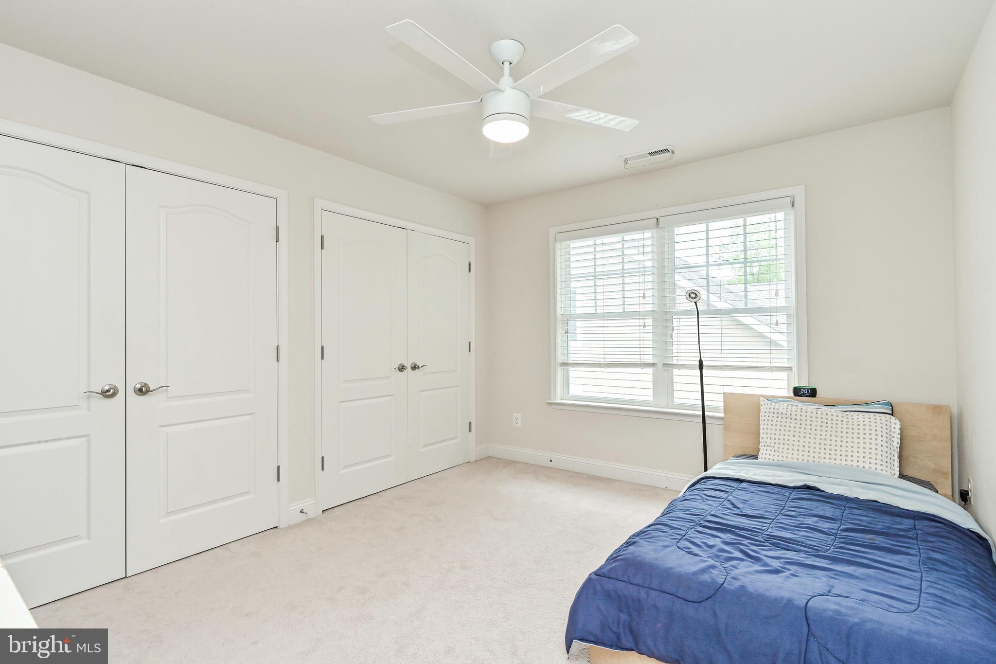 KINGCREST - Residential Lease