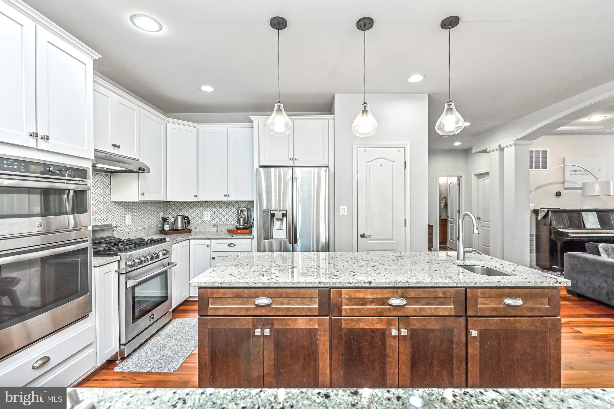 KINGCREST - Residential Lease