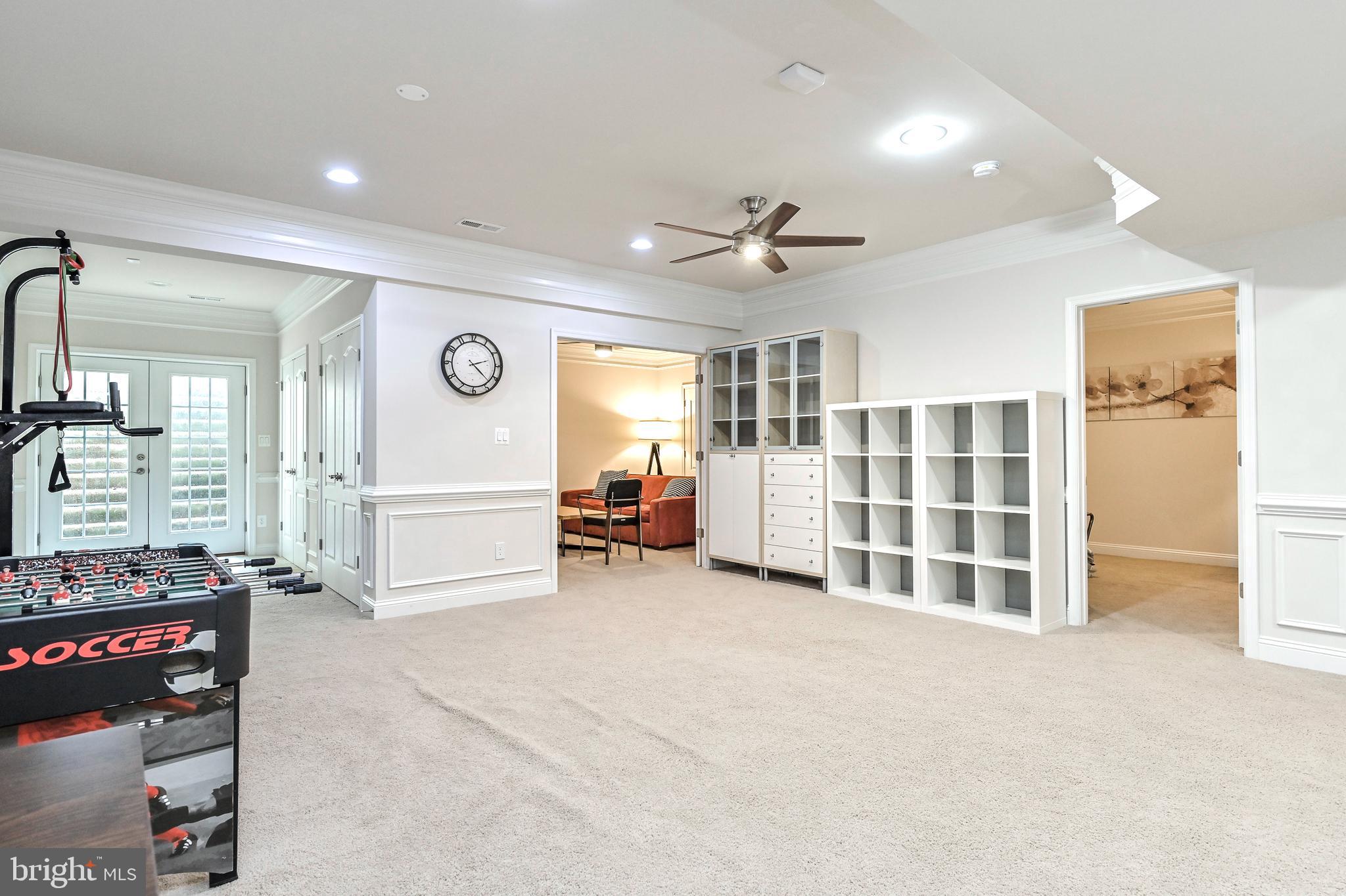 KINGCREST - Residential Lease