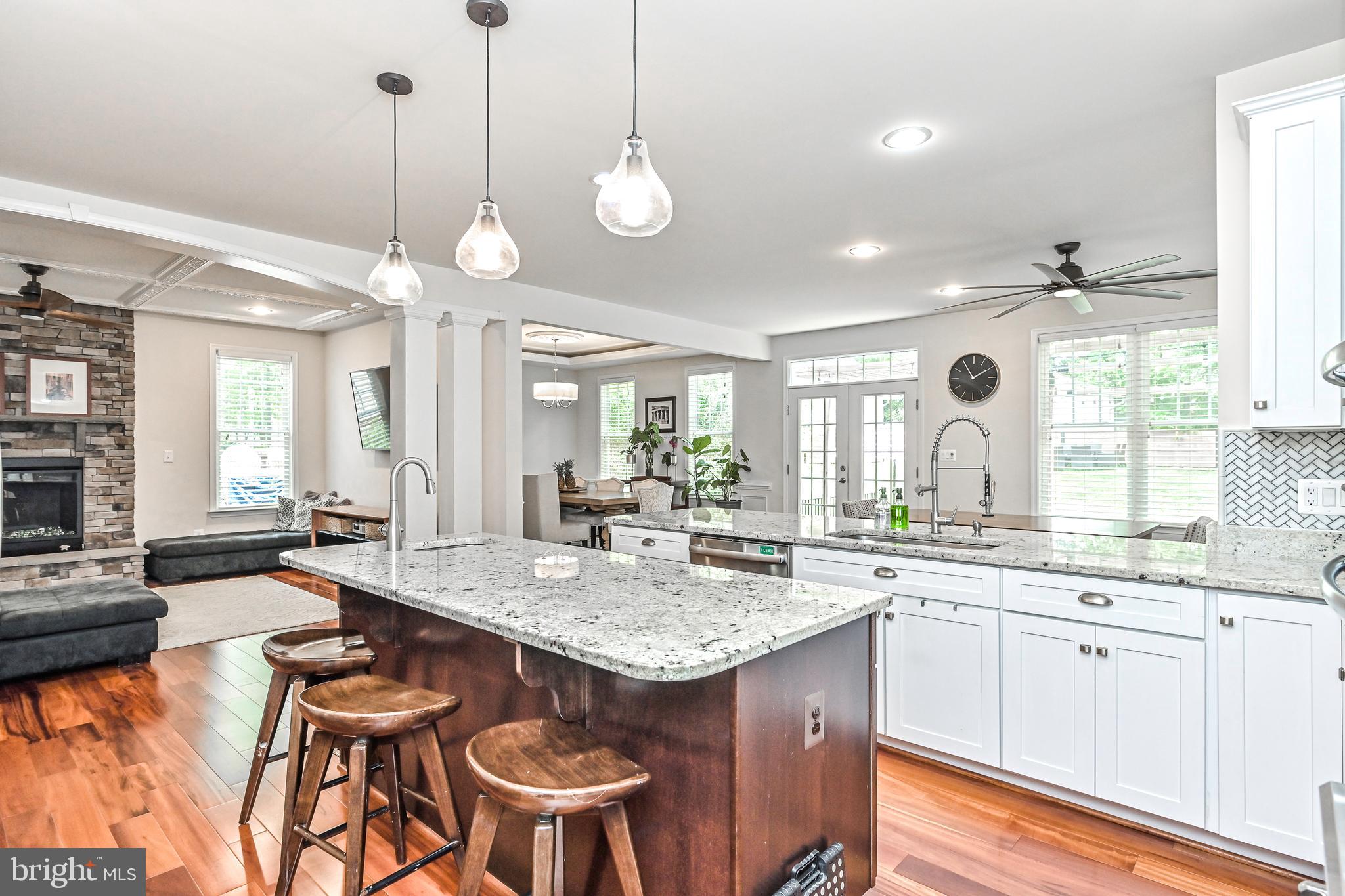 KINGCREST - Residential Lease