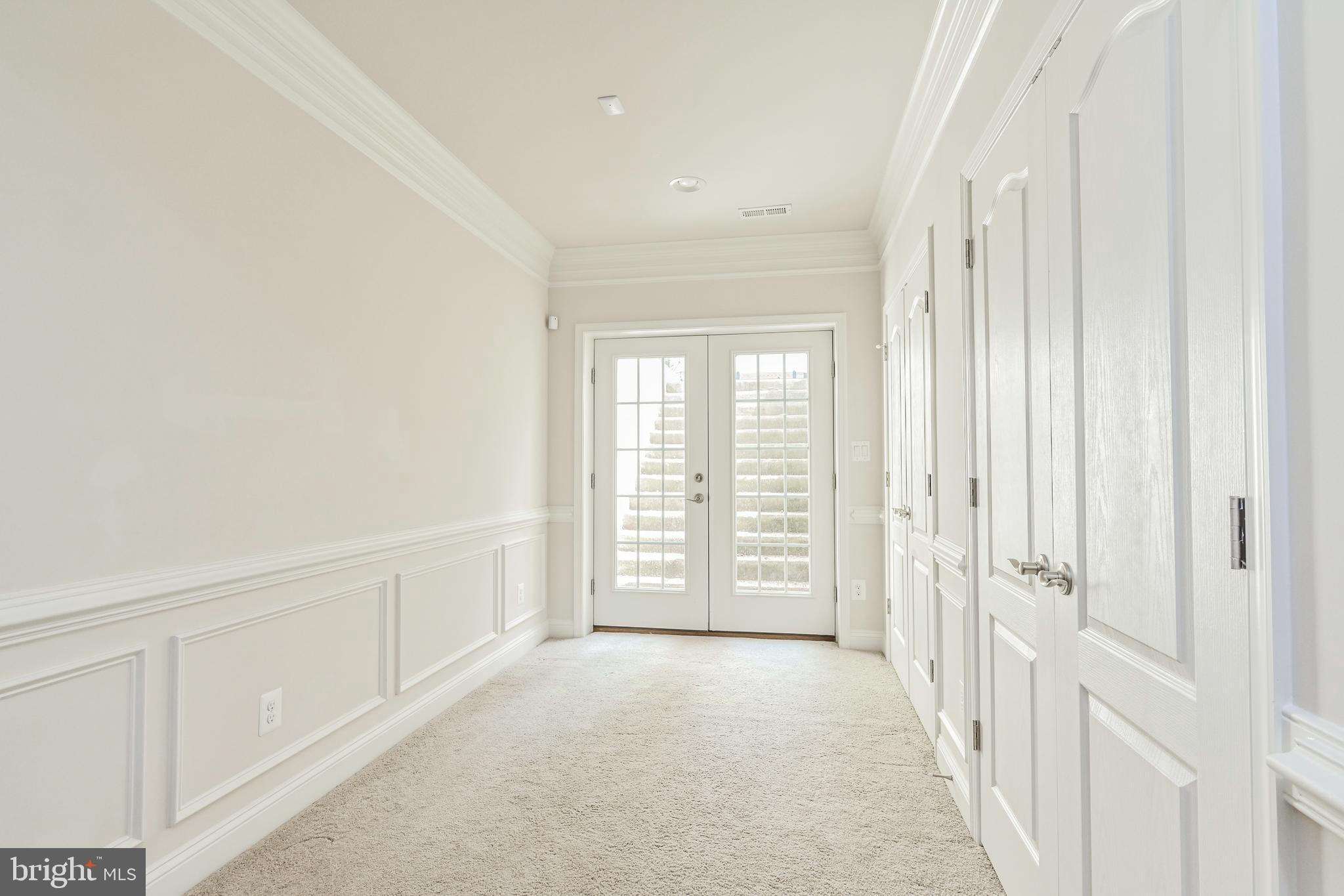 KINGCREST - Residential Lease